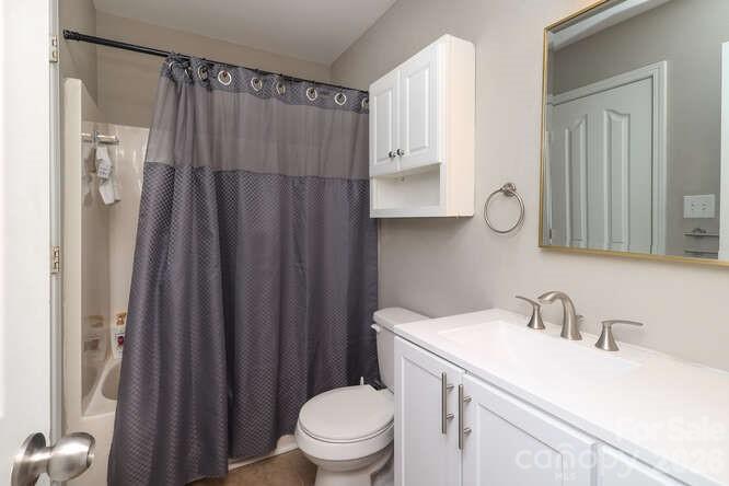 1109 Triece Lane — Charlotte
