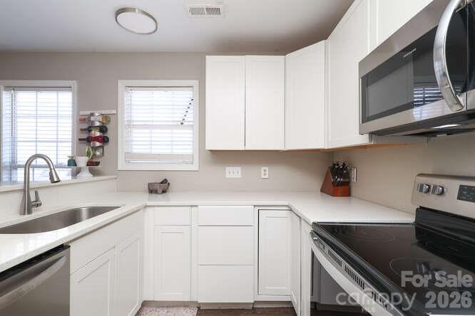 1109 Triece Lane — Charlotte