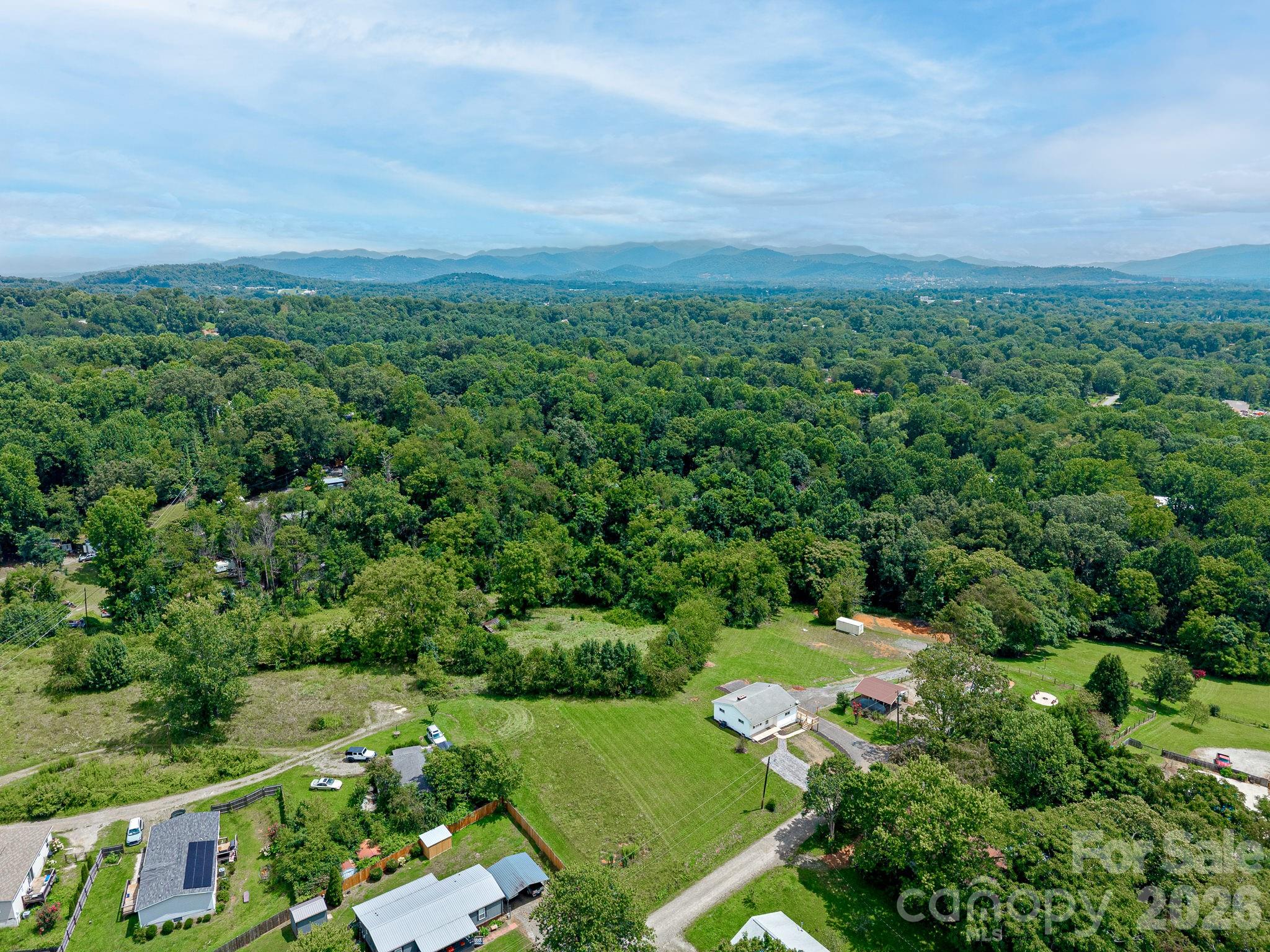 12 Baker Road — Asheville