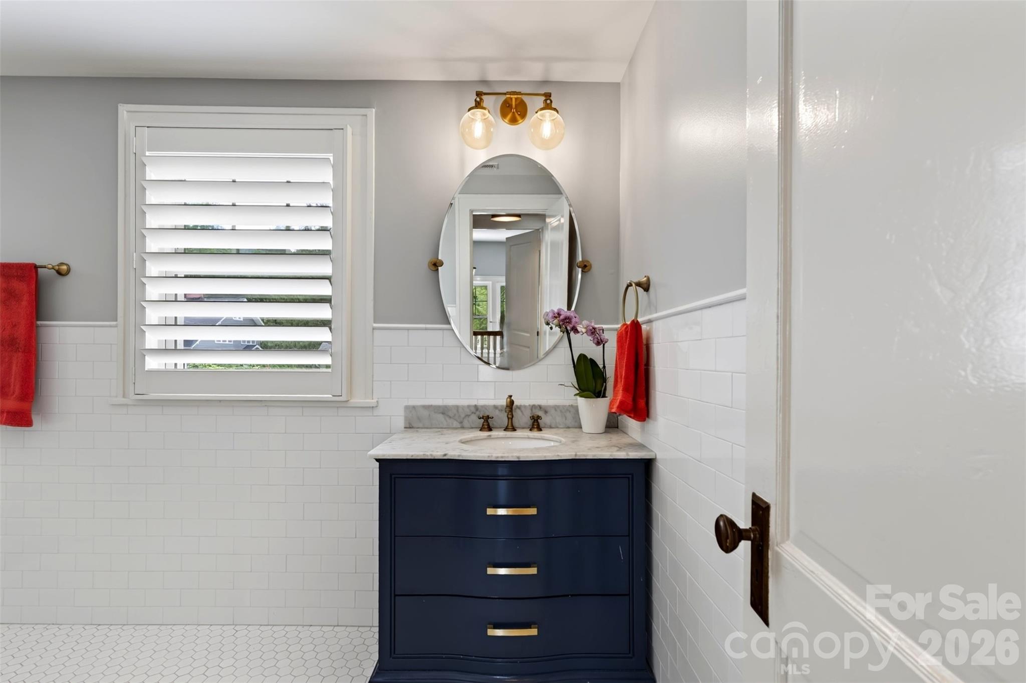 55 Edgemont Road — Asheville