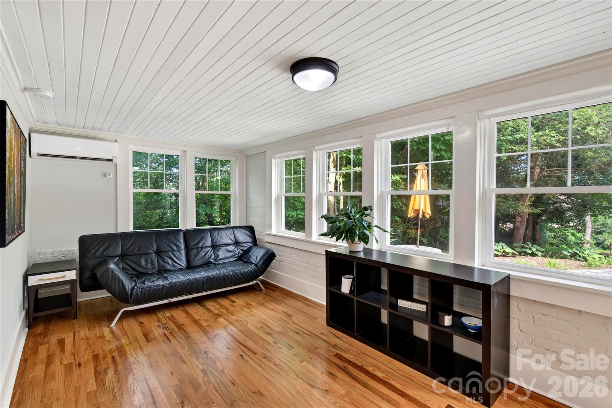 55 Edgemont Road — Asheville