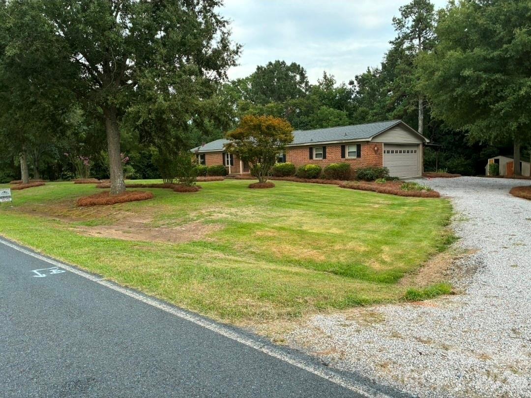 6426 Deep Springs Road — Marshville