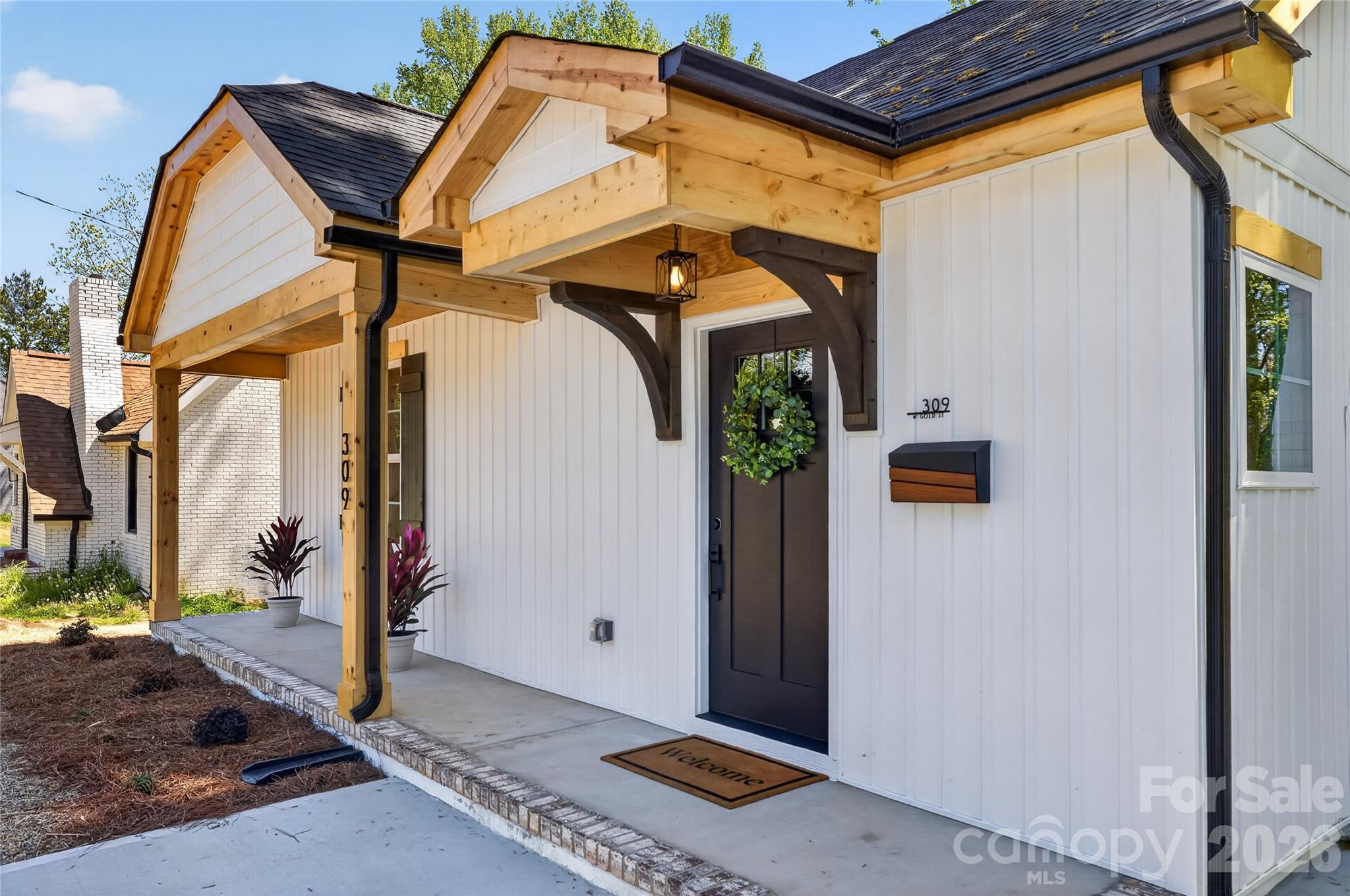 309 W Gold Street — Kings Mountain