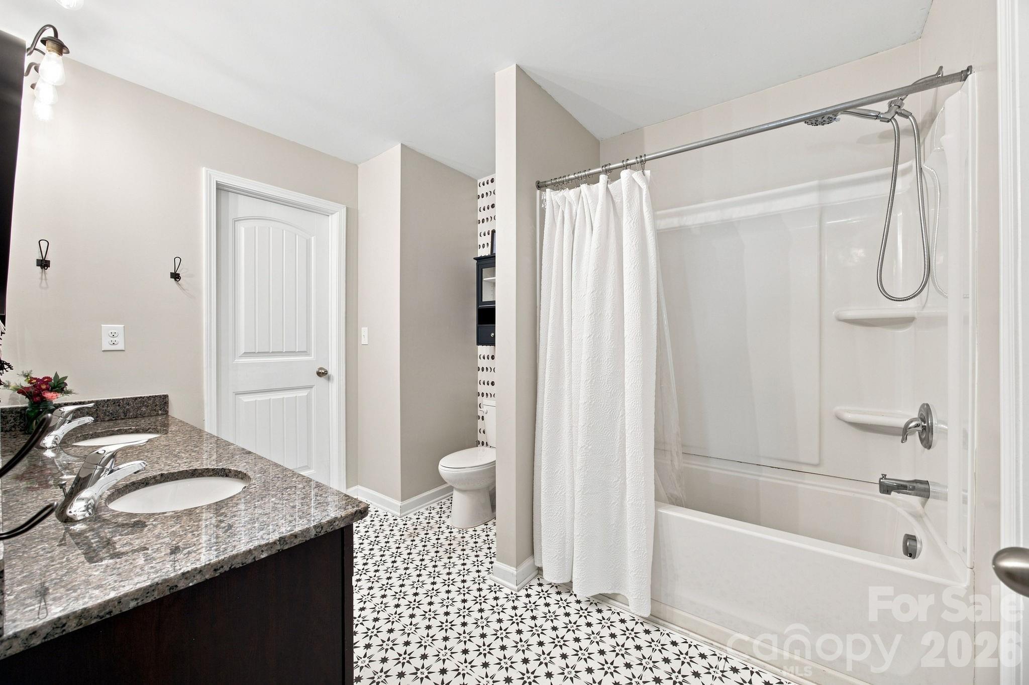 13504 David Jennings Avenue — Charlotte