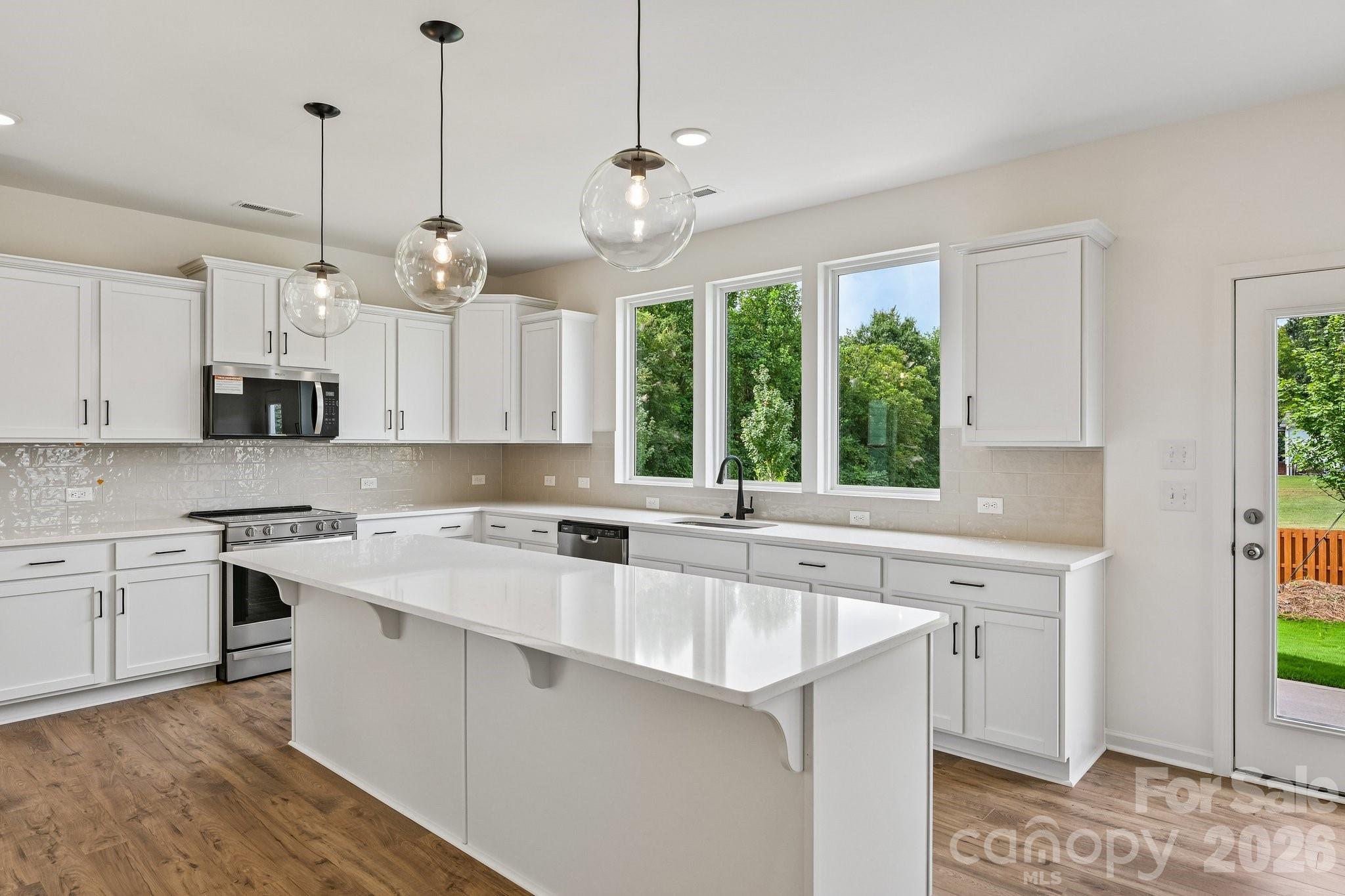 135 Borders Street #200 — Statesville