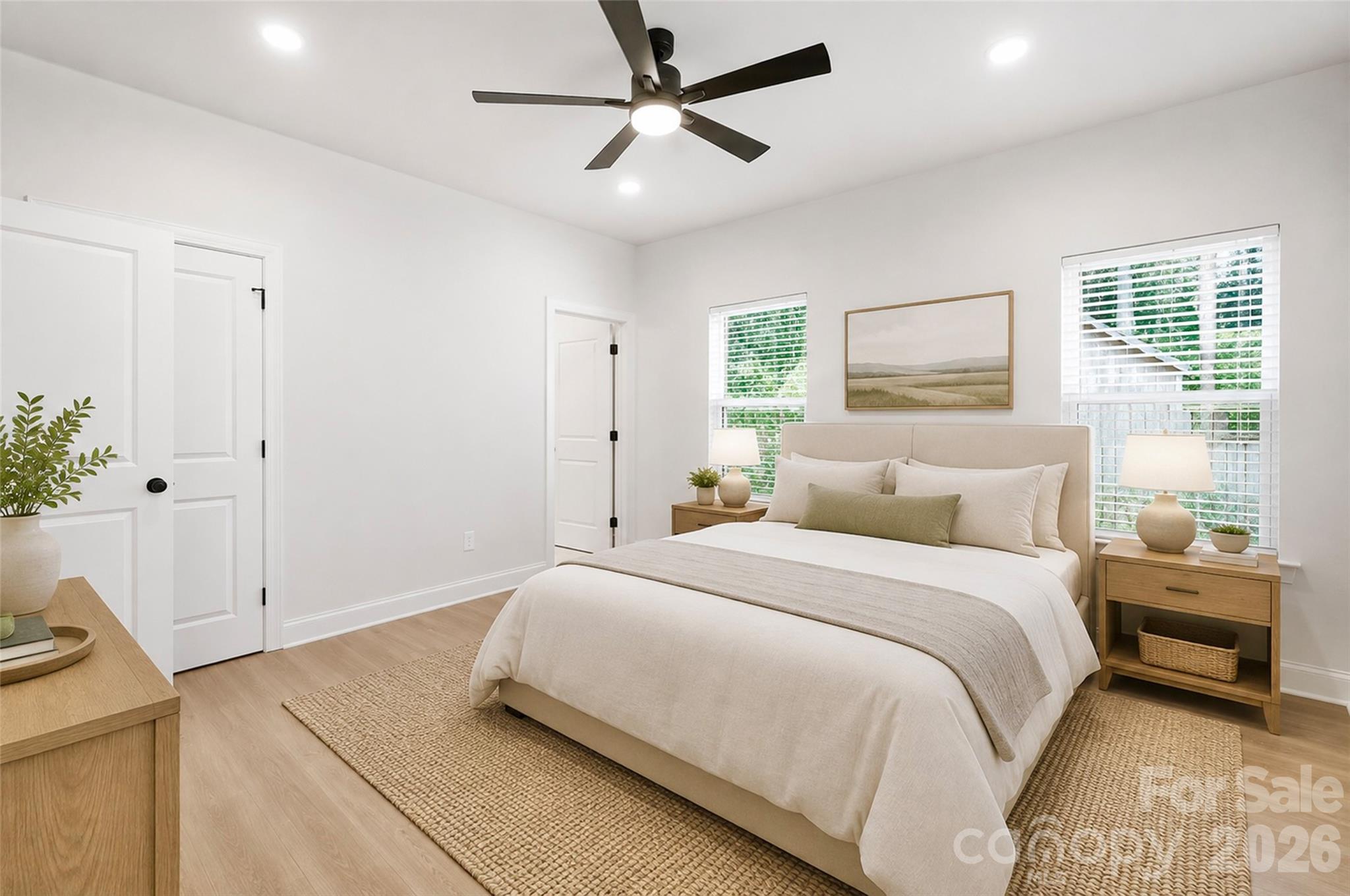 318 Honeywood Lane — Monroe
