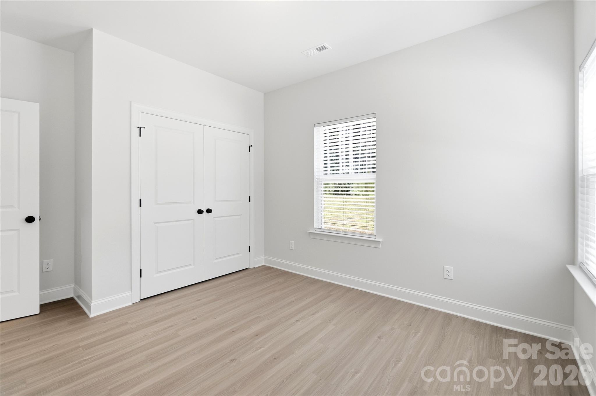 318 Honeywood Lane — Monroe