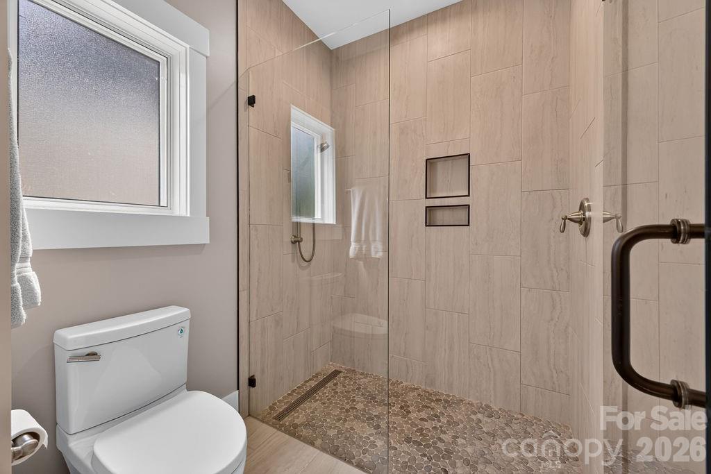 152 Sports Village Drive — Hendersonville