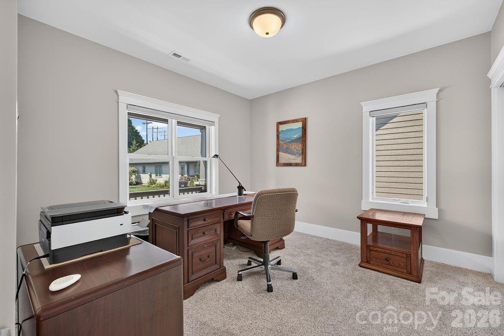 152 Sports Village Drive — Hendersonville