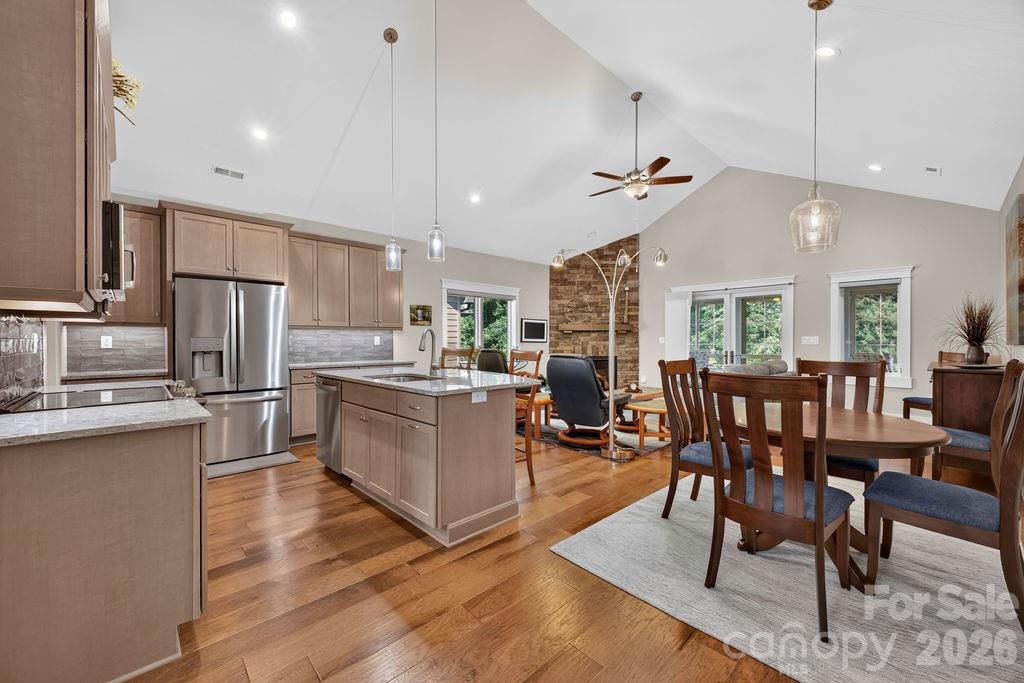 152 Sports Village Drive — Hendersonville