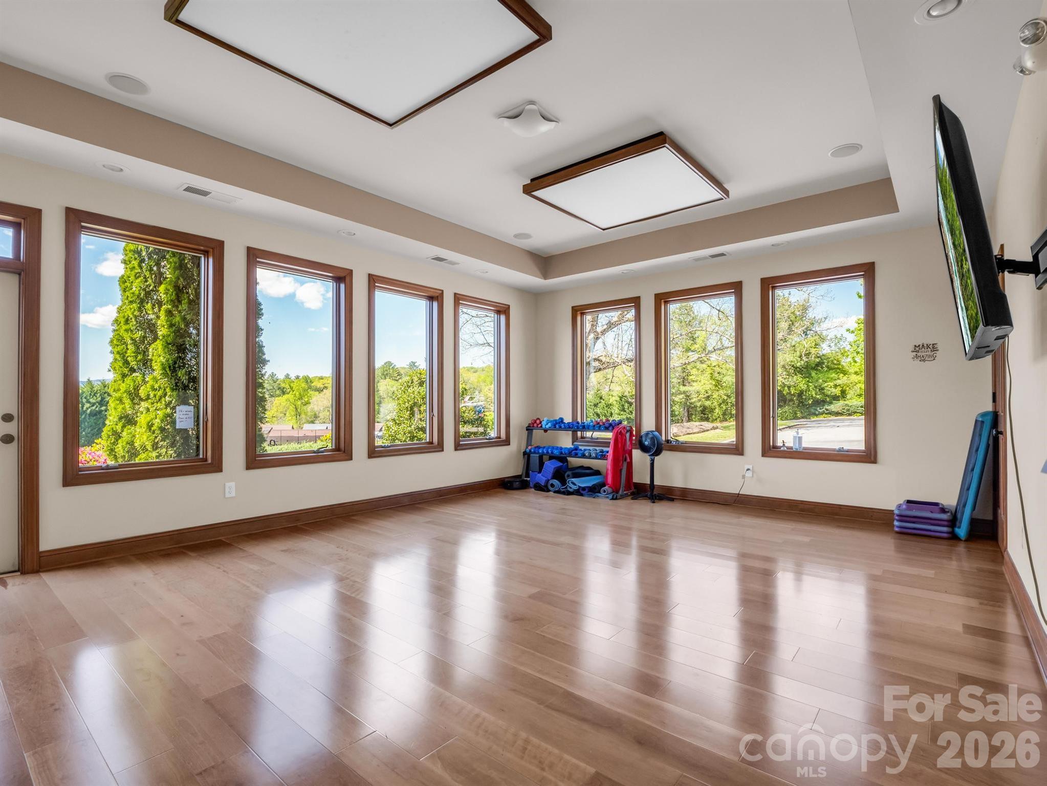 152 Sports Village Drive — Hendersonville