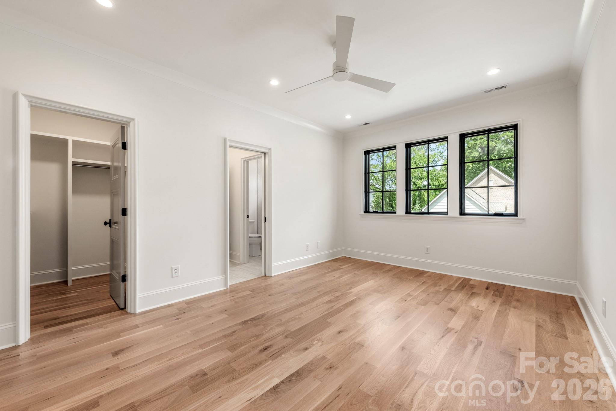 237 N Canterbury Road — Charlotte