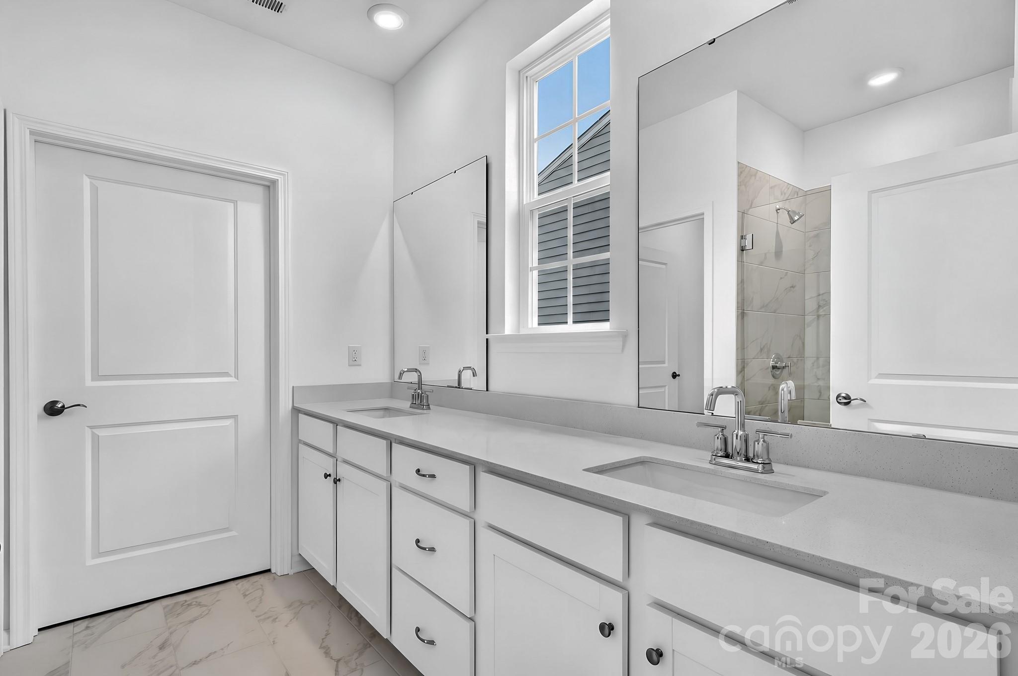 374 waxhaw village Road #312 — Lancaster