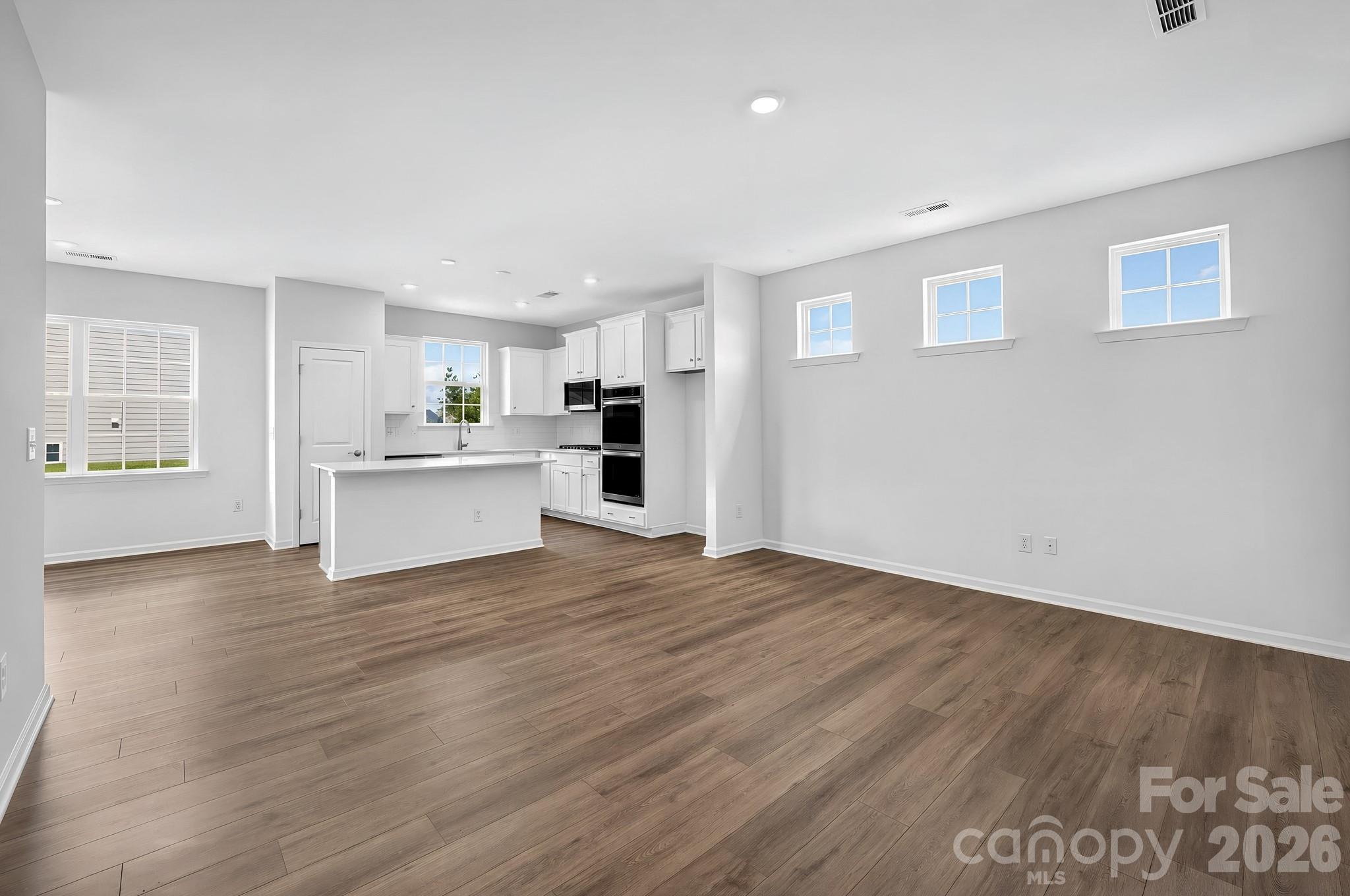 374 waxhaw village Road #312 — Lancaster