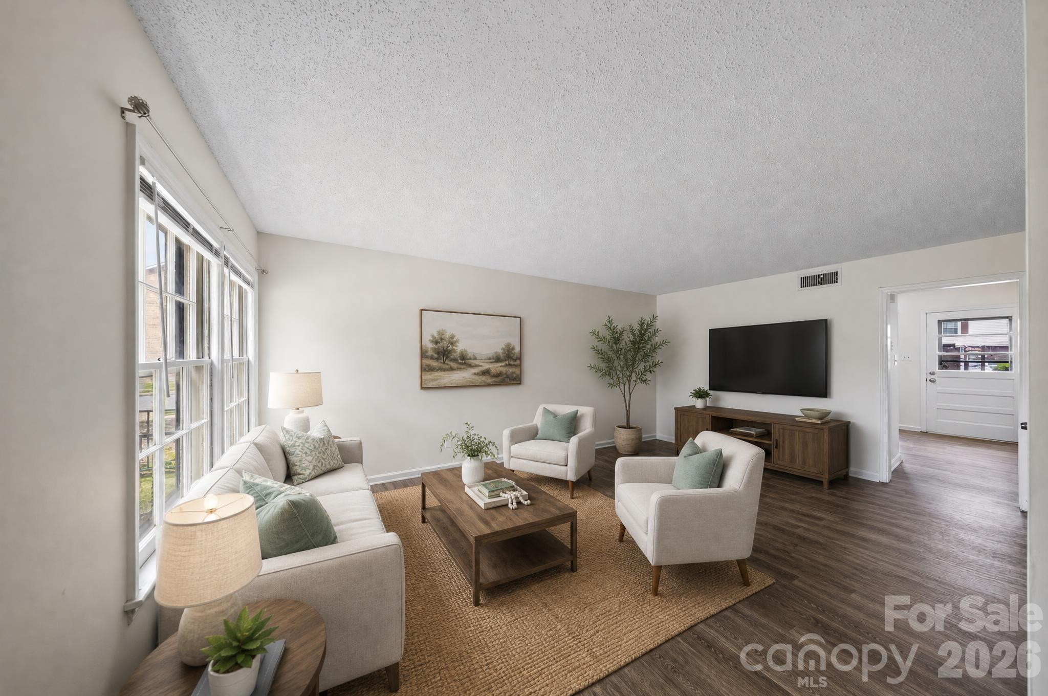 6835 Farmingdale Drive #B — Charlotte