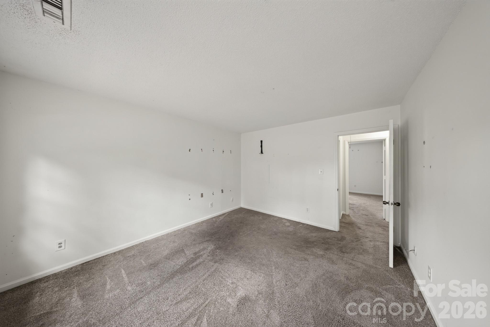 6835 Farmingdale Drive #B — Charlotte
