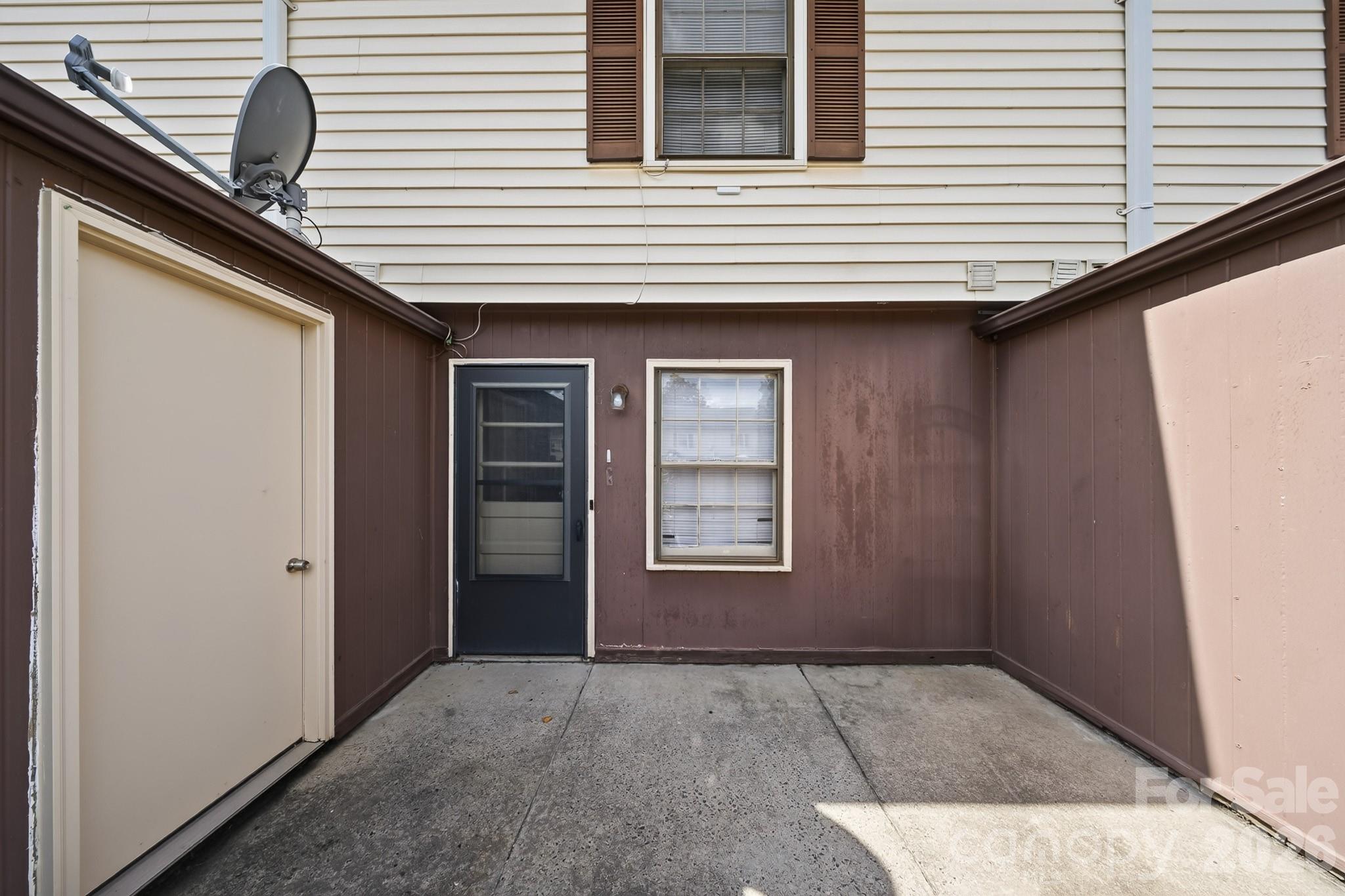 6835 Farmingdale Drive #B — Charlotte