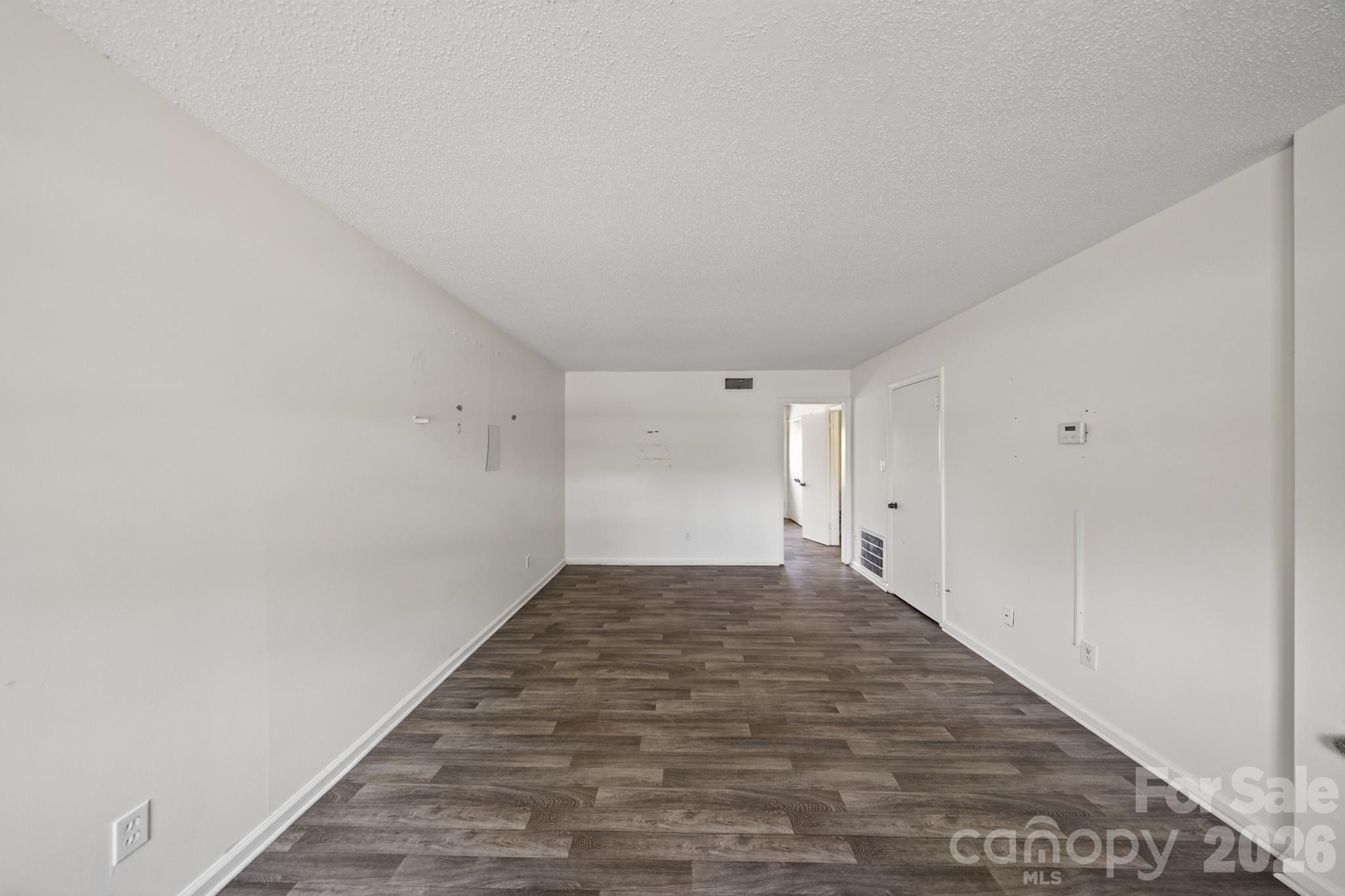 6835 Farmingdale Drive #B — Charlotte