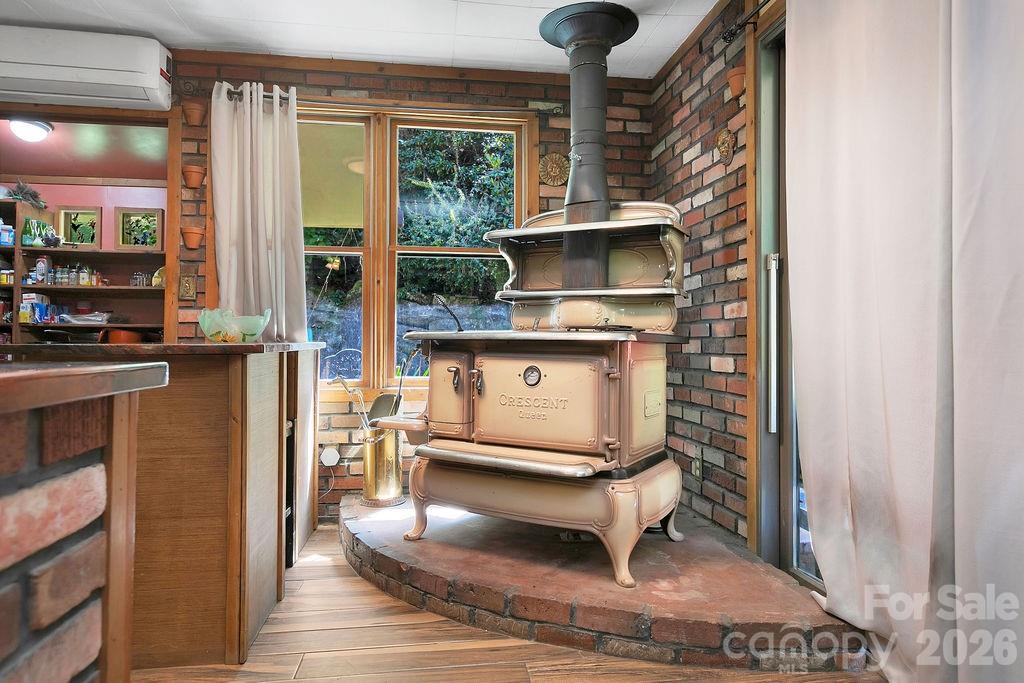 87 Old Chimney Lane — Cedar Mountain