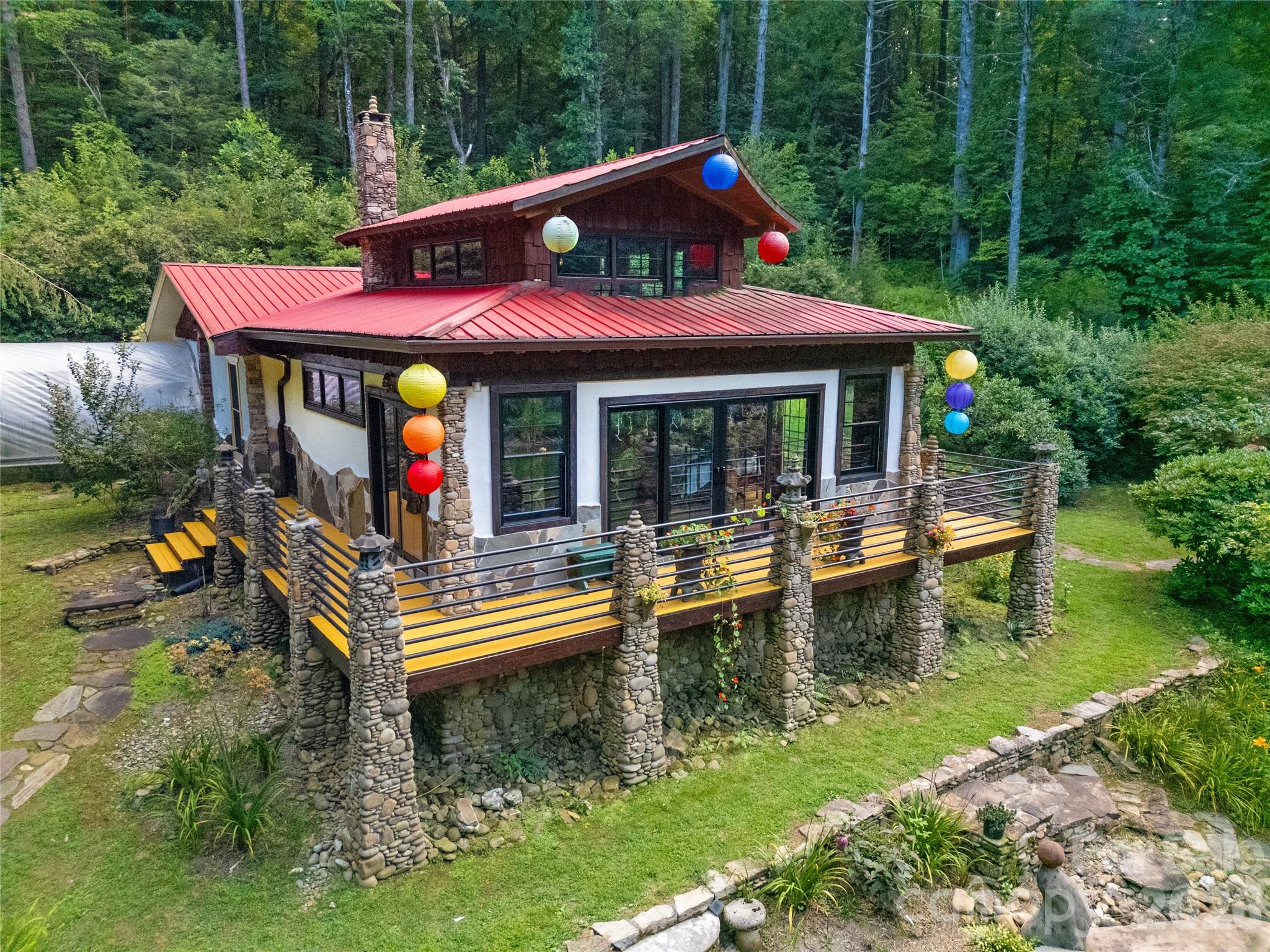 87 Old Chimney Lane — Cedar Mountain