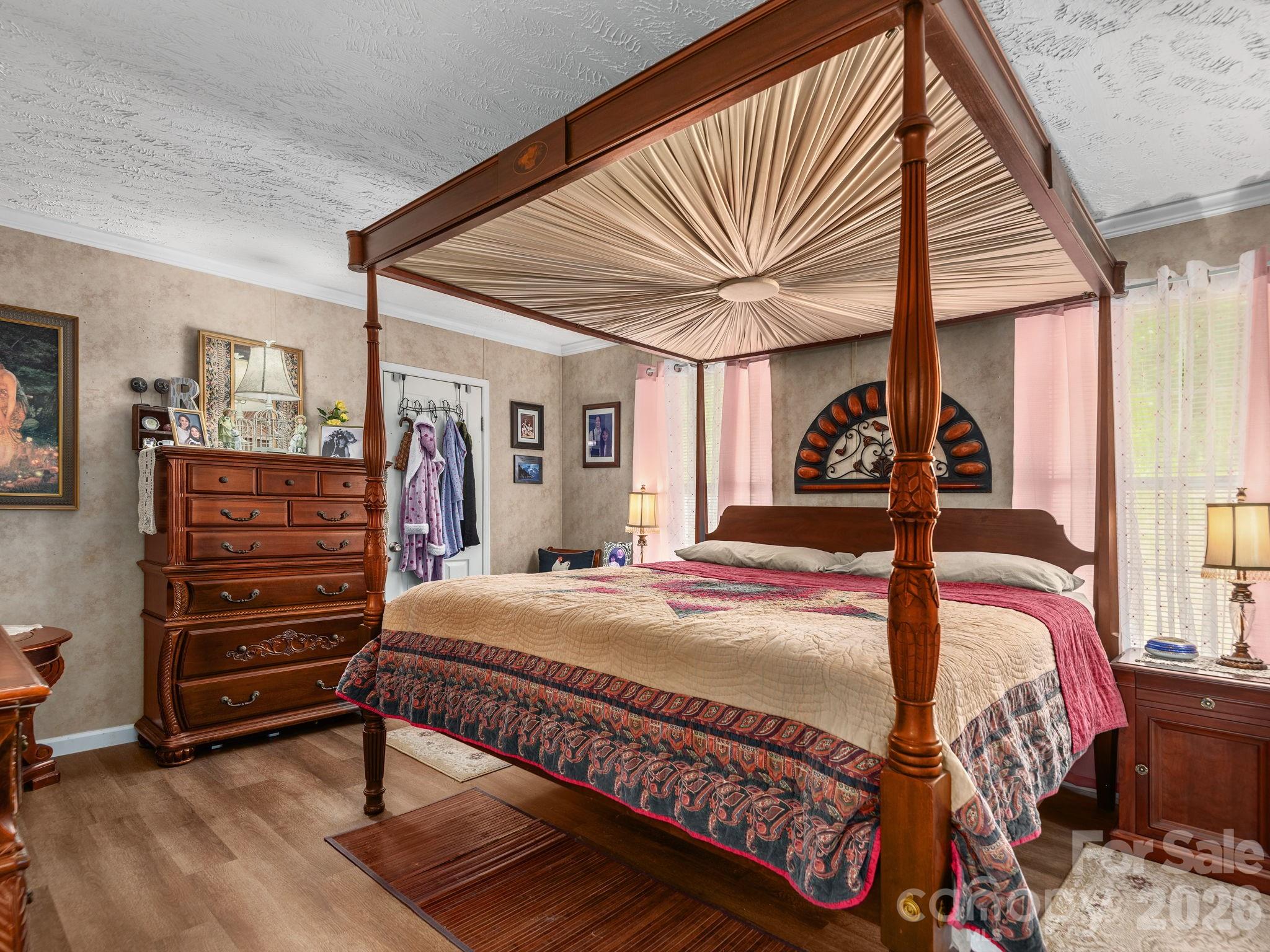 380 Green Acres Drive — Weaverville