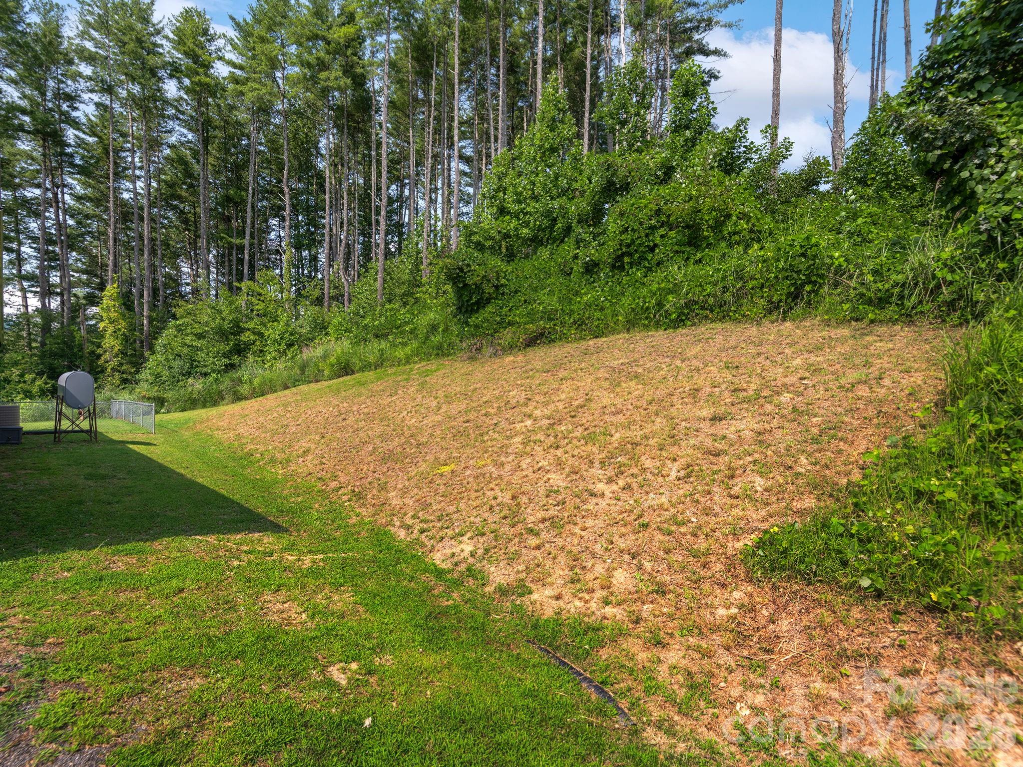 380 Green Acres Drive — Weaverville