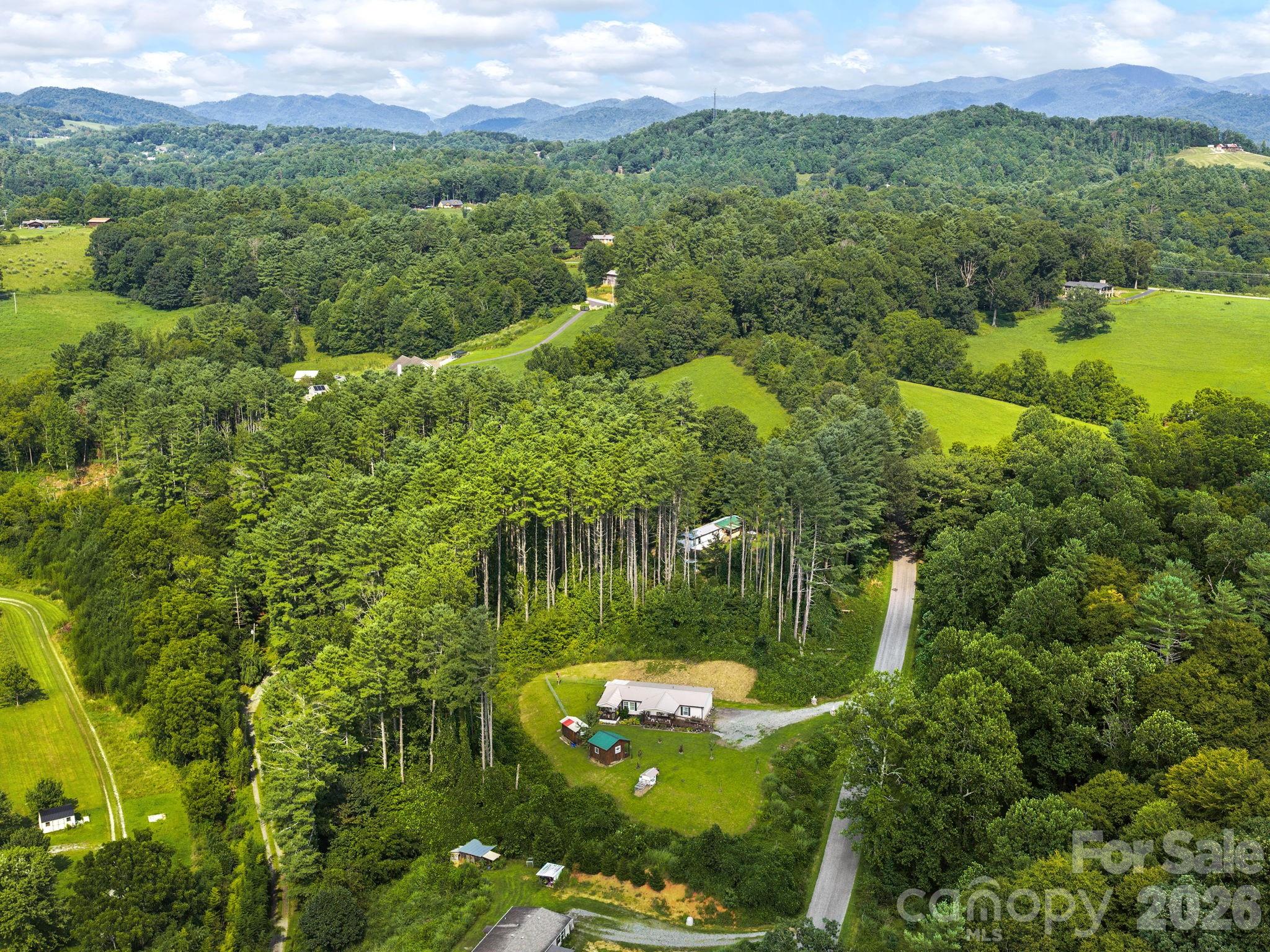 380 Green Acres Drive — Weaverville
