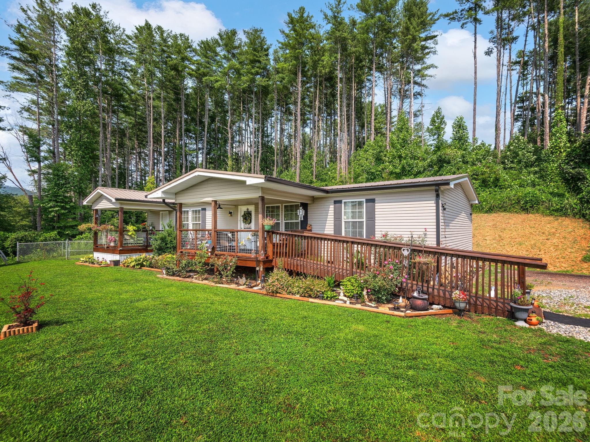 380 Green Acres Drive — Weaverville