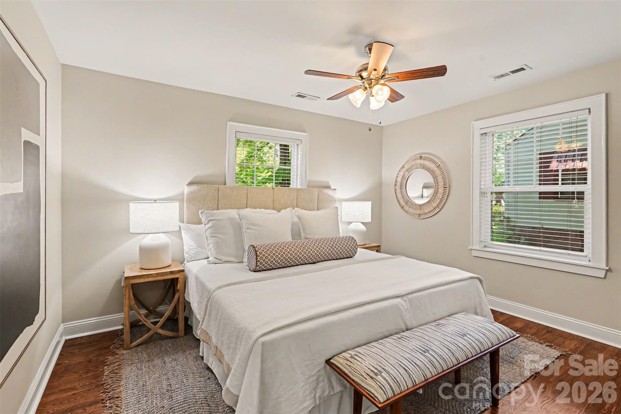 2612 Roslyn Avenue — Charlotte