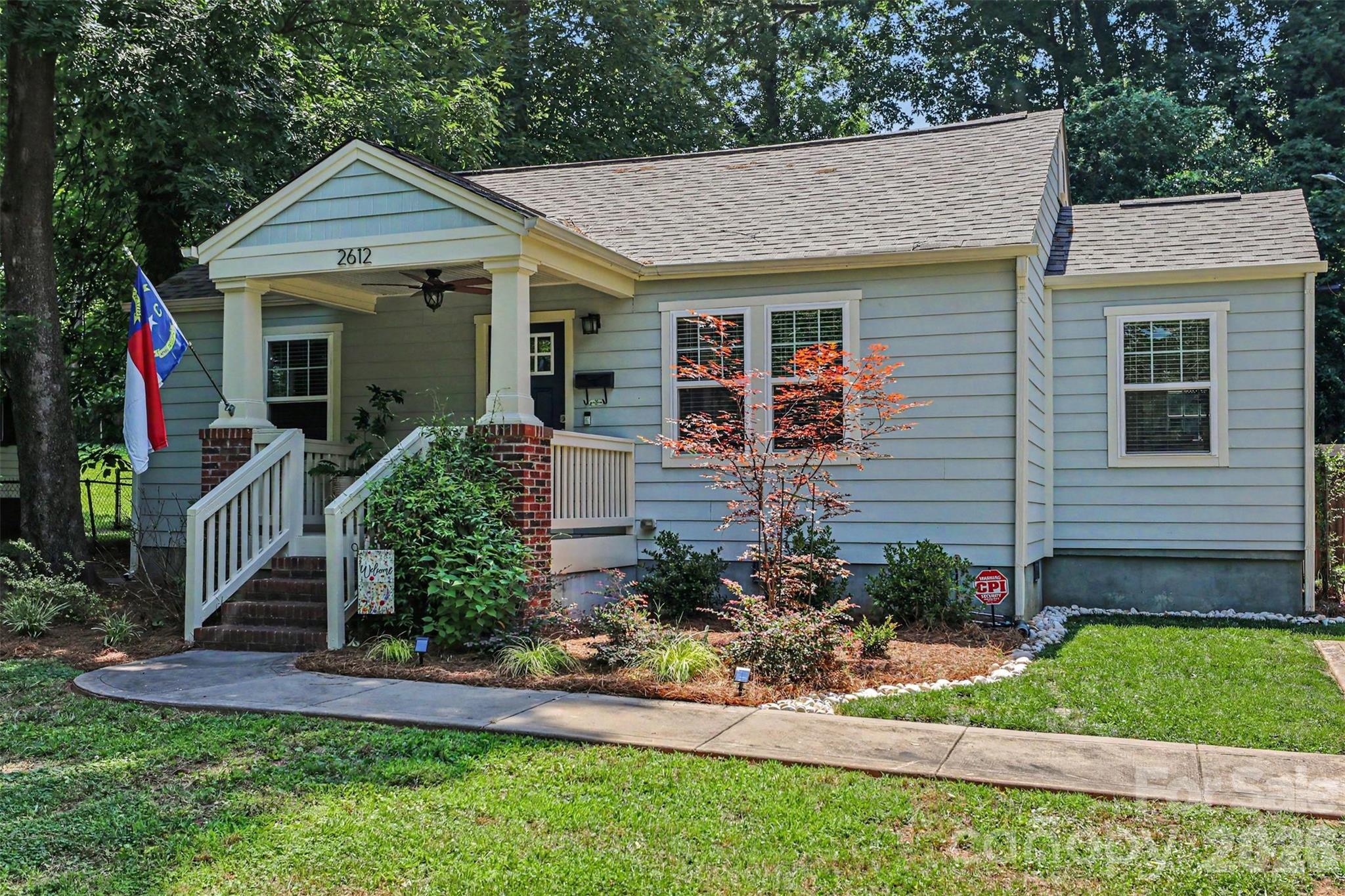 2612 Roslyn Avenue — Charlotte