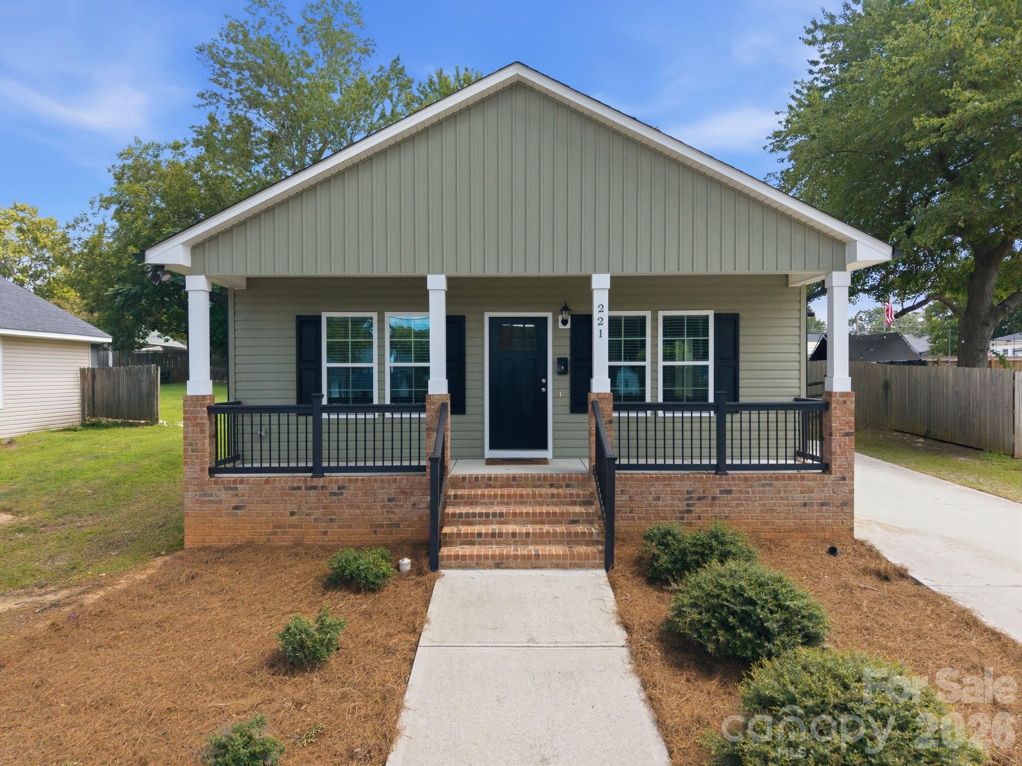 221 York Avenue — Kannapolis
