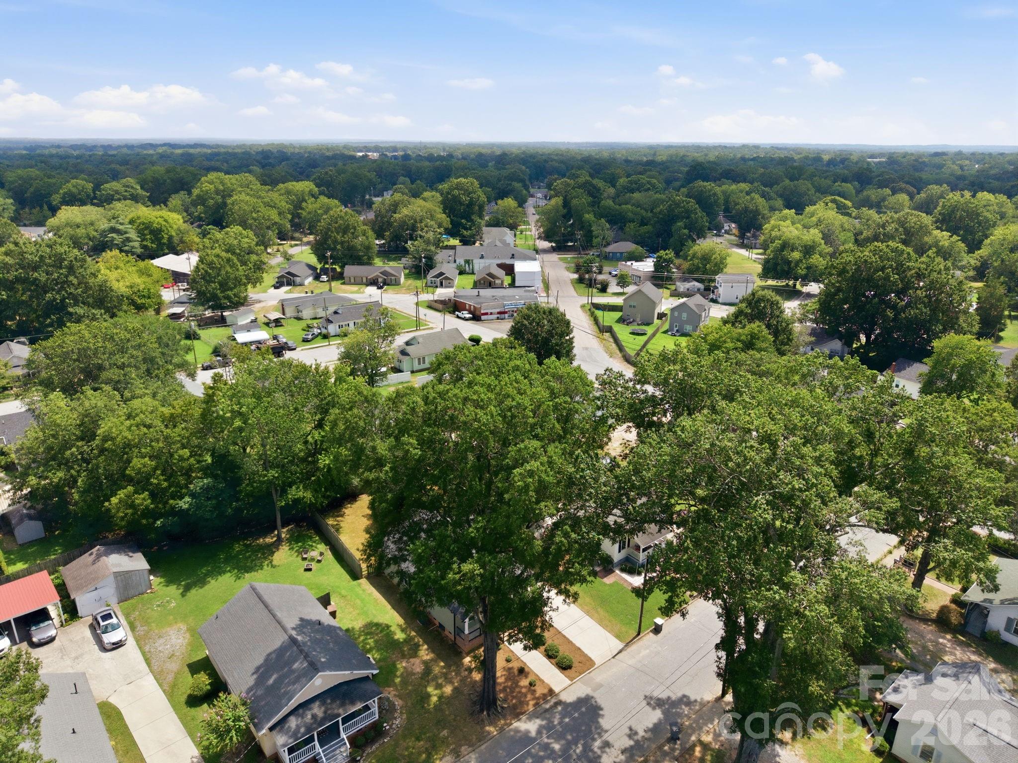 221 York Avenue — Kannapolis