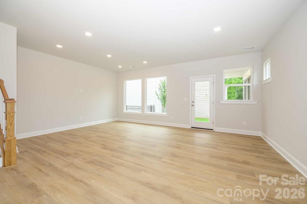 10034 Mamillion Drive — Huntersville