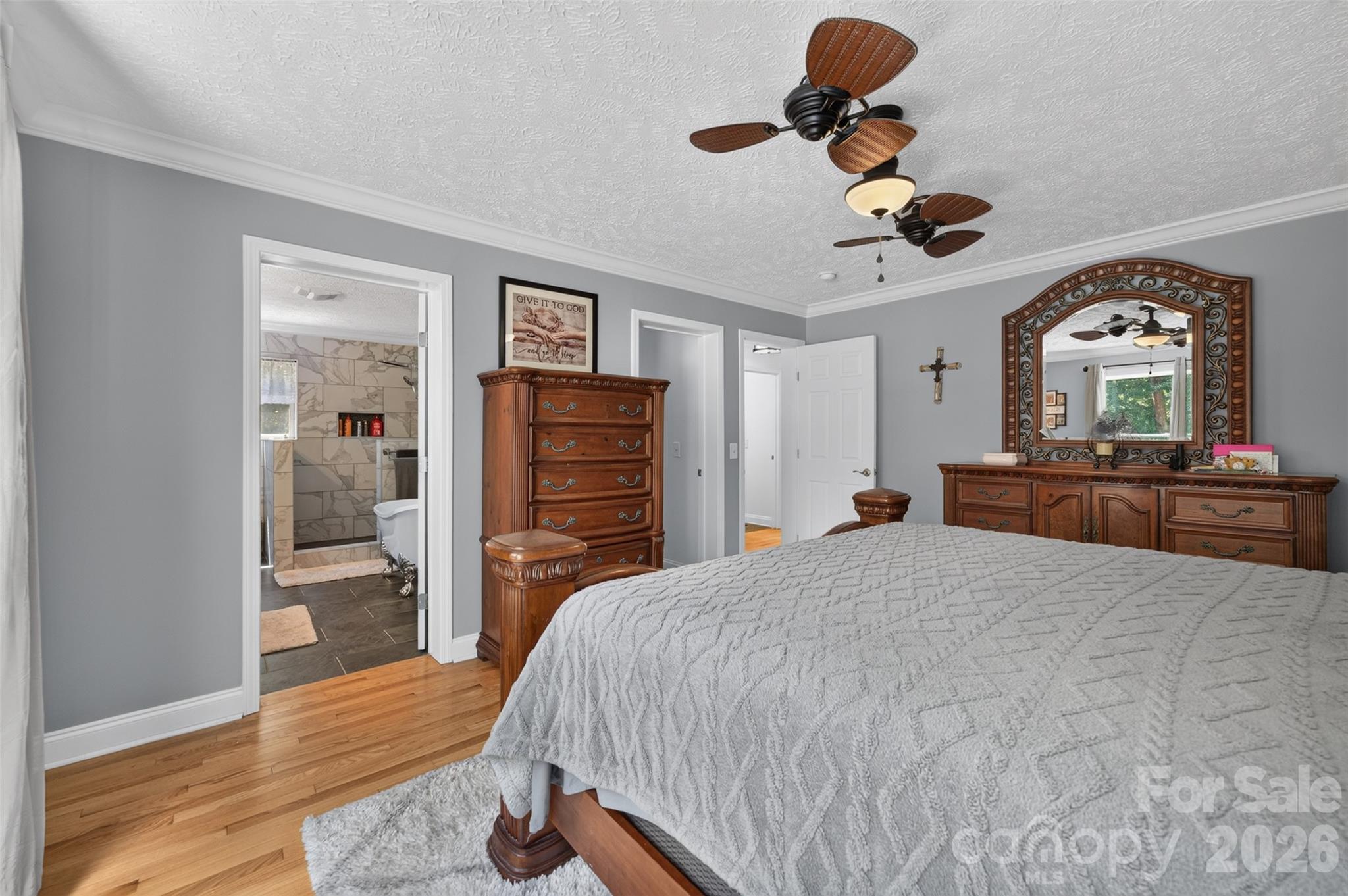 618 Indian Hill Road — Olin
