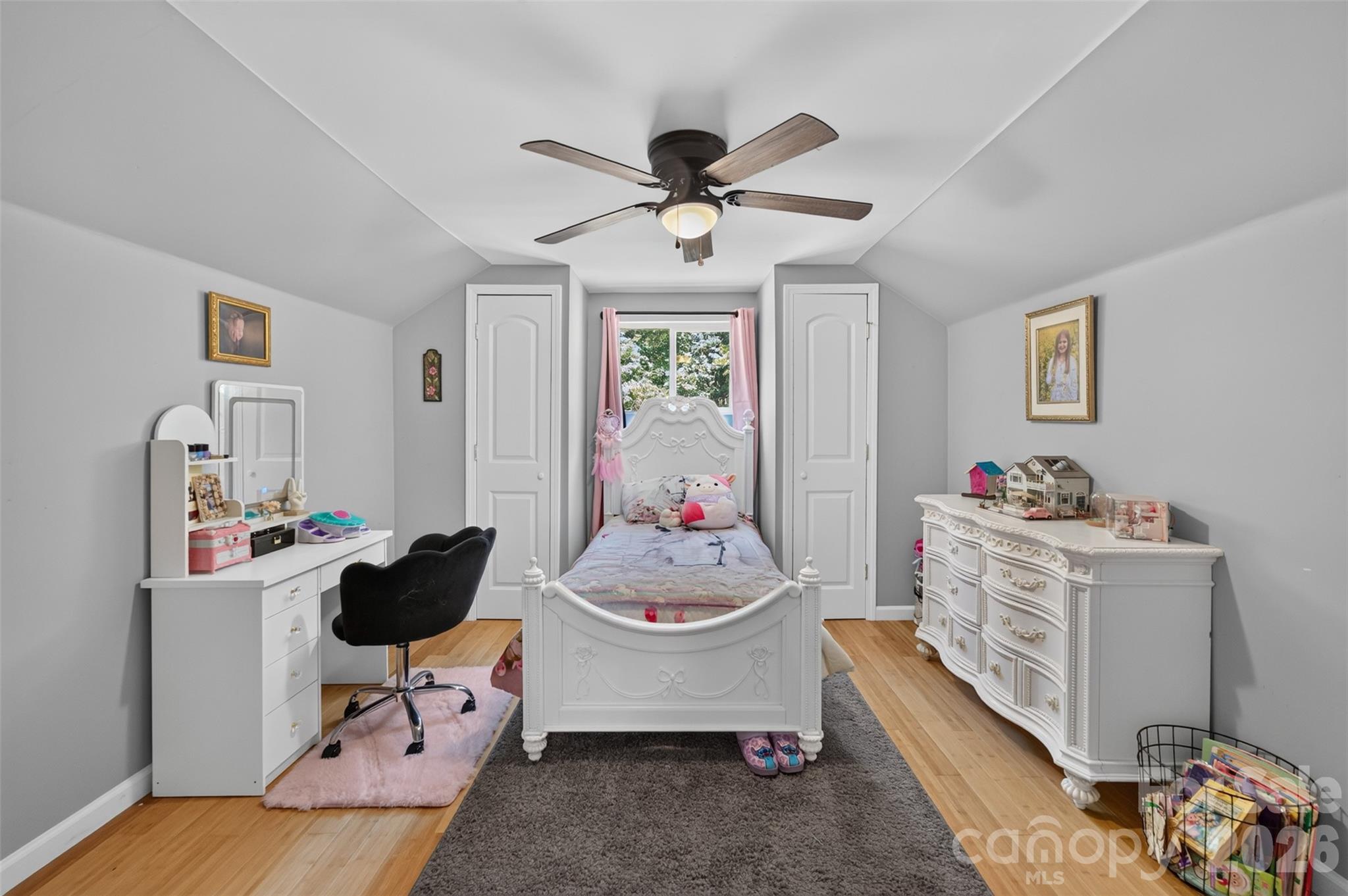 618 Indian Hill Road — Olin