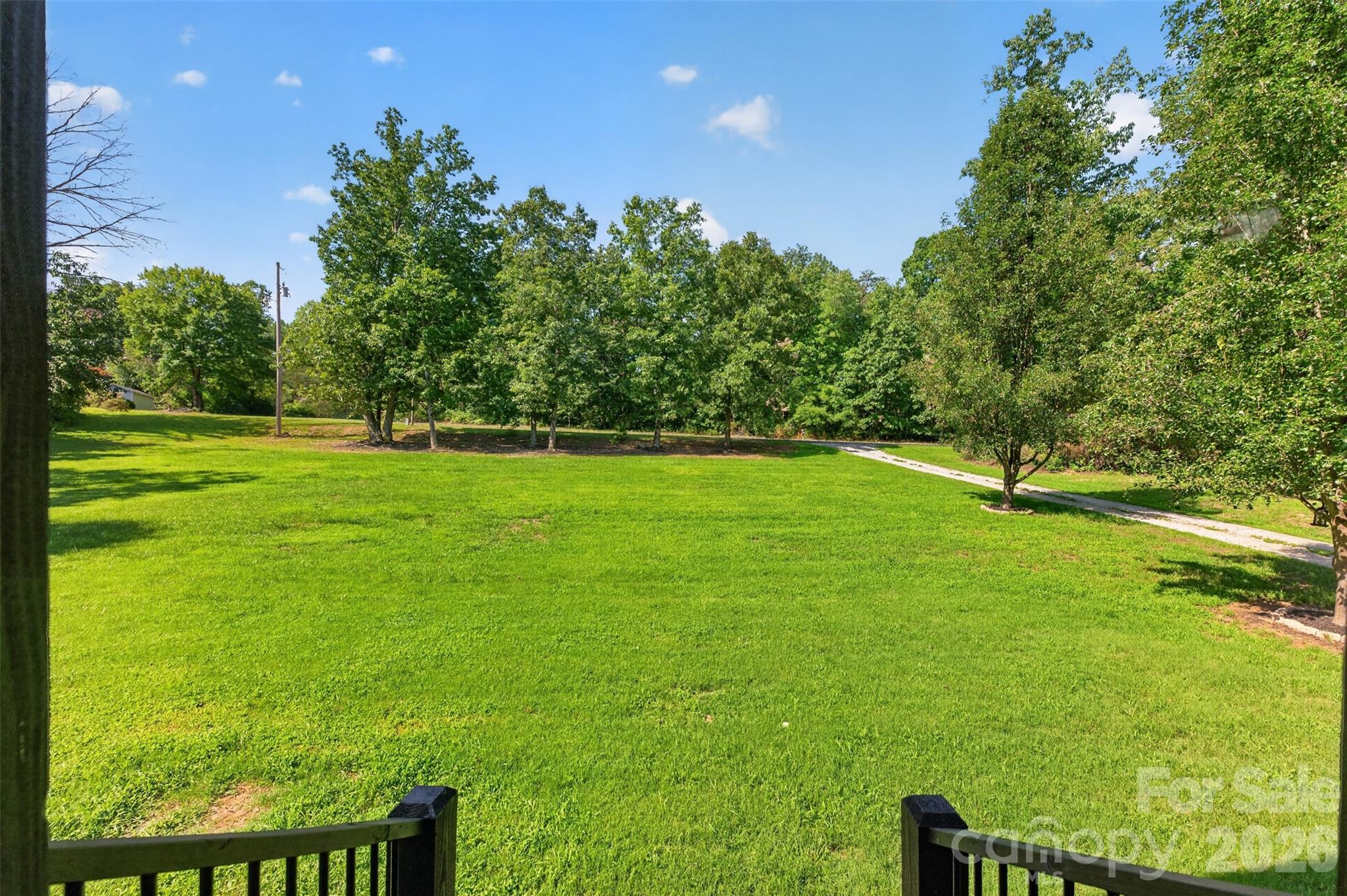 618 Indian Hill Road — Olin