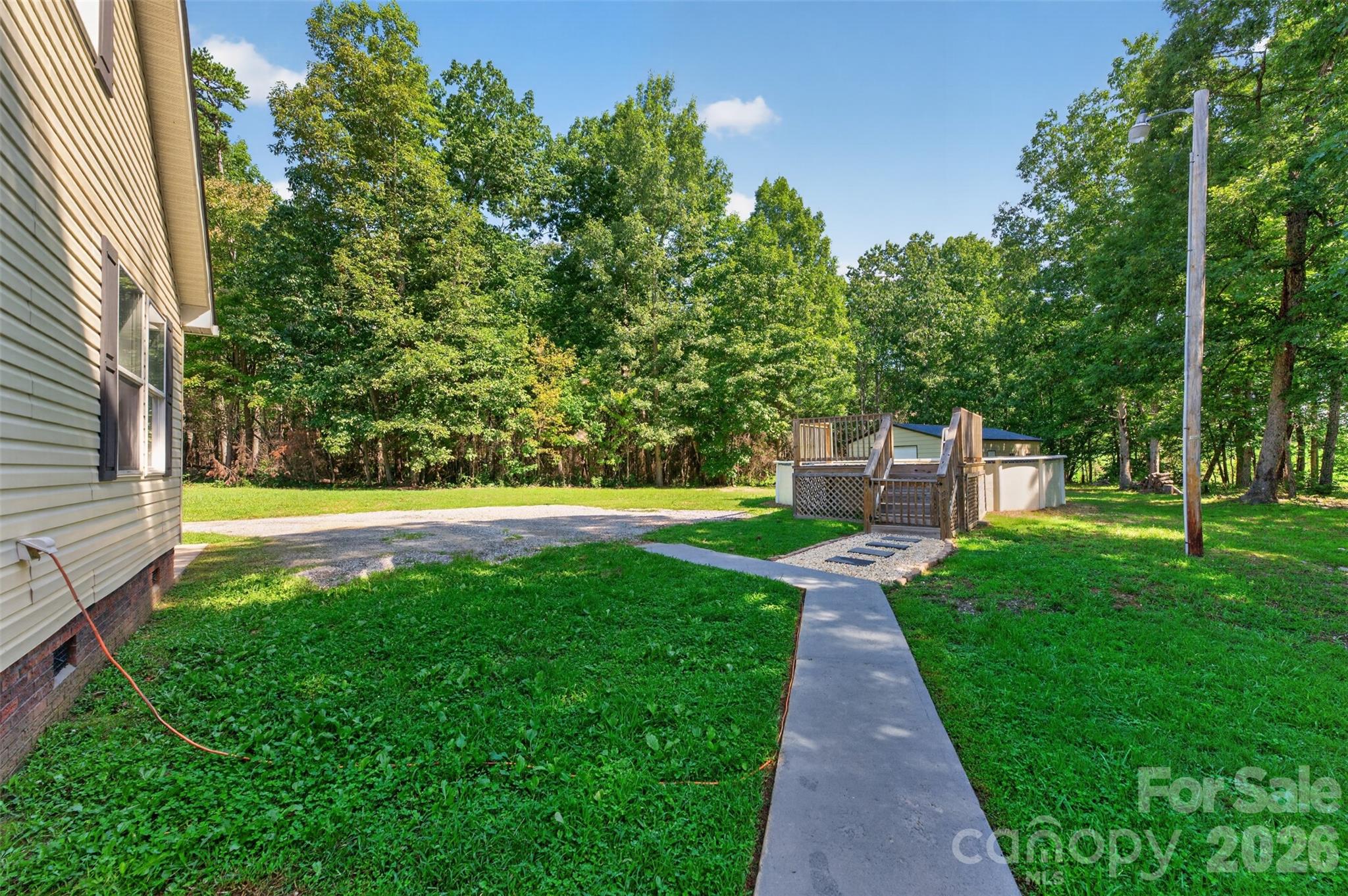 618 Indian Hill Road — Olin