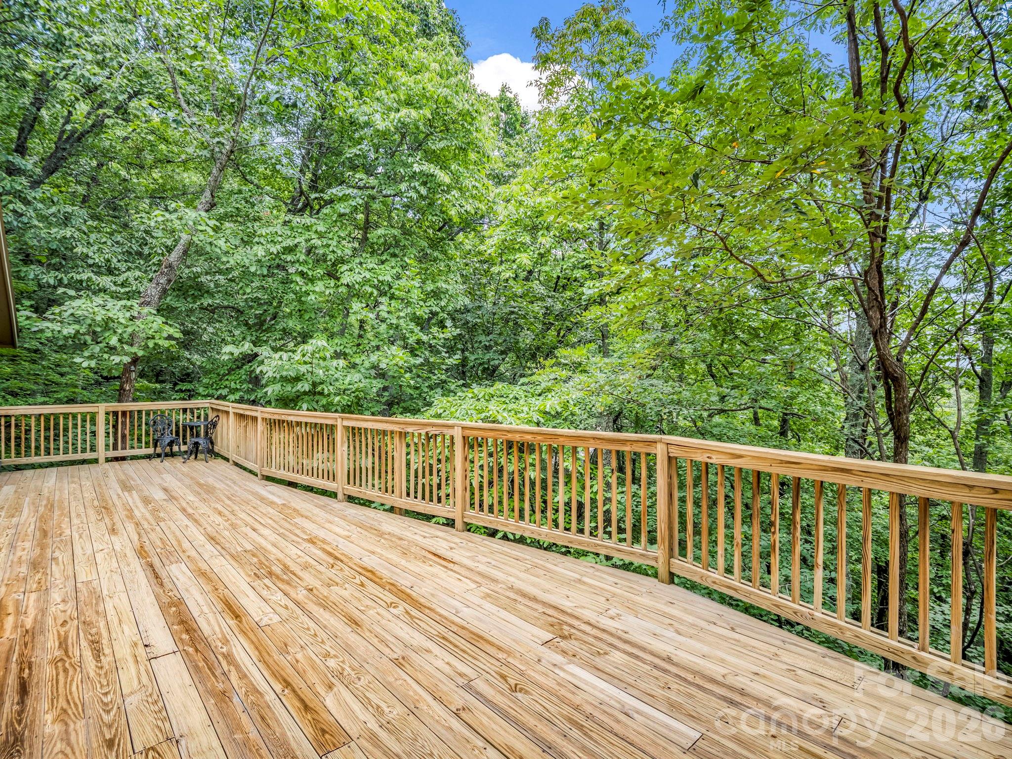 366 Summer Haven Road — Swannanoa