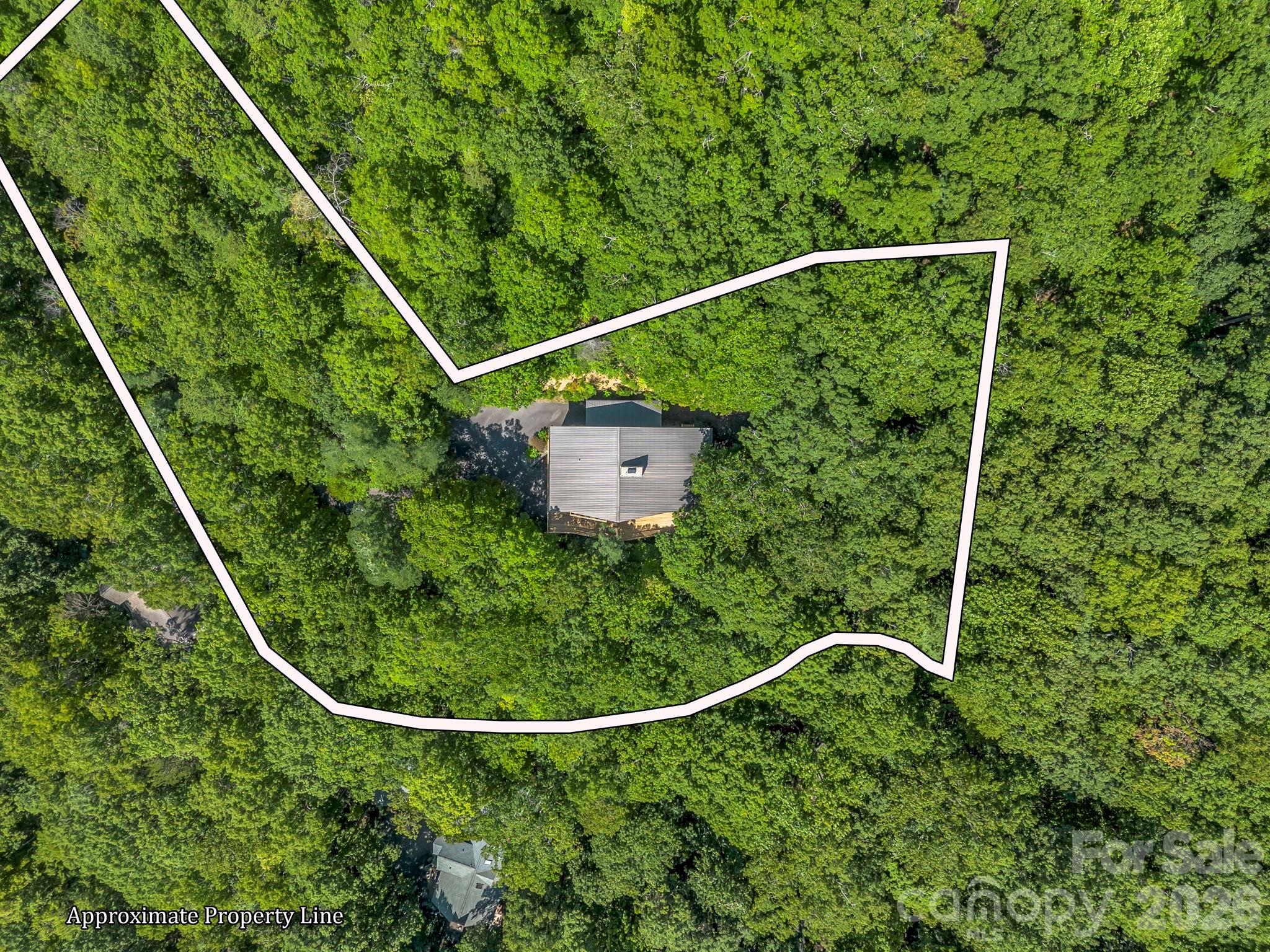366 Summer Haven Road — Swannanoa
