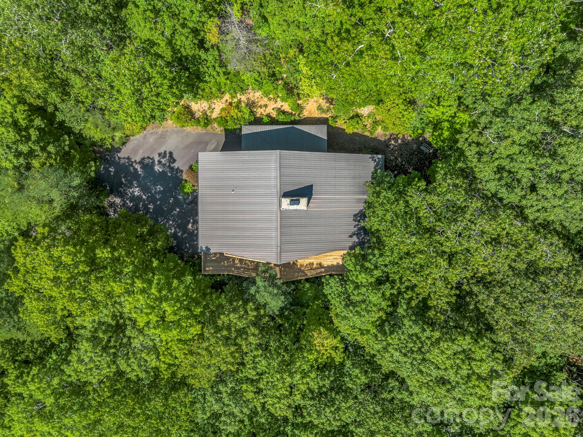 366 Summer Haven Road — Swannanoa