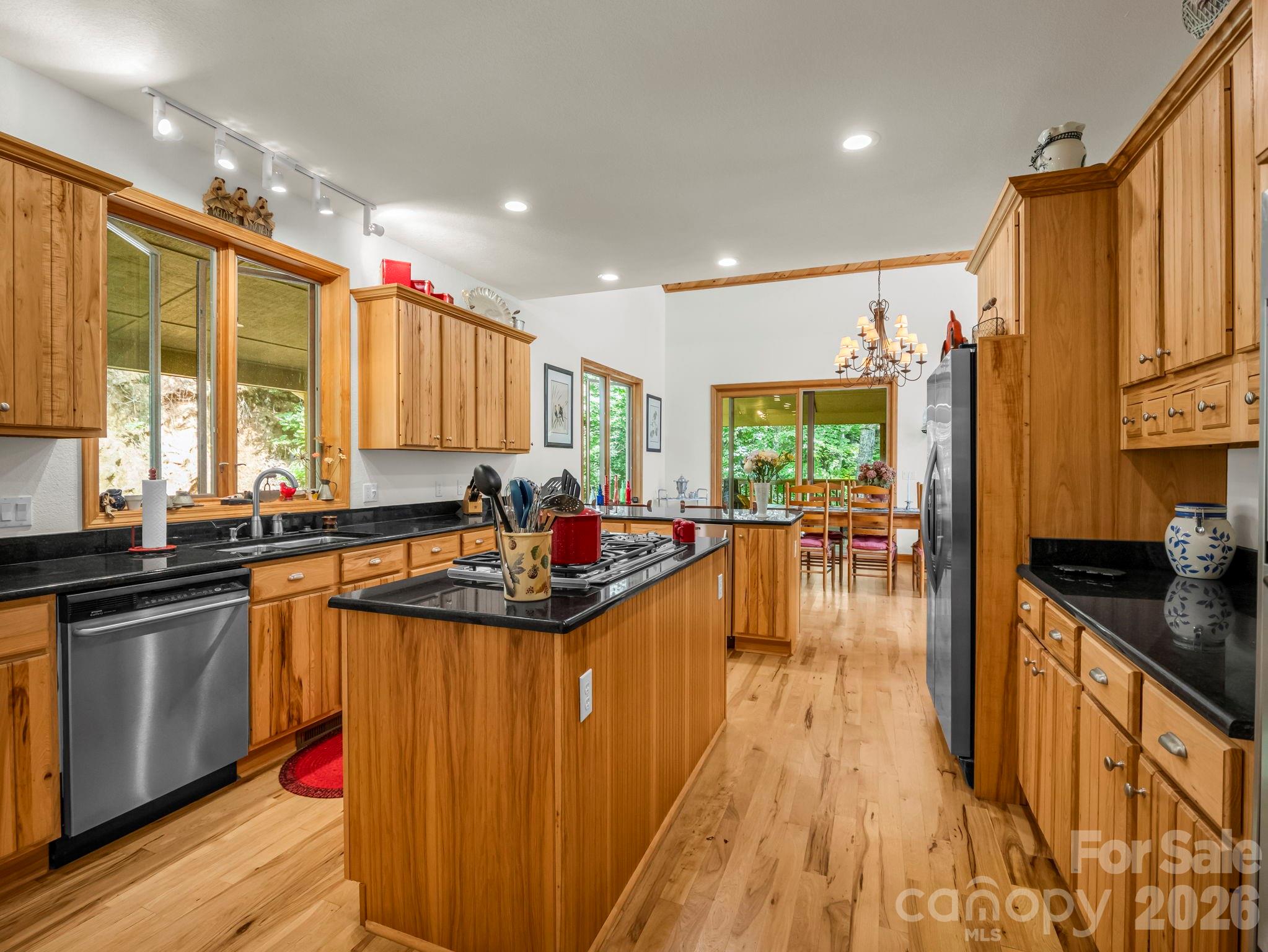 366 Summer Haven Road — Swannanoa