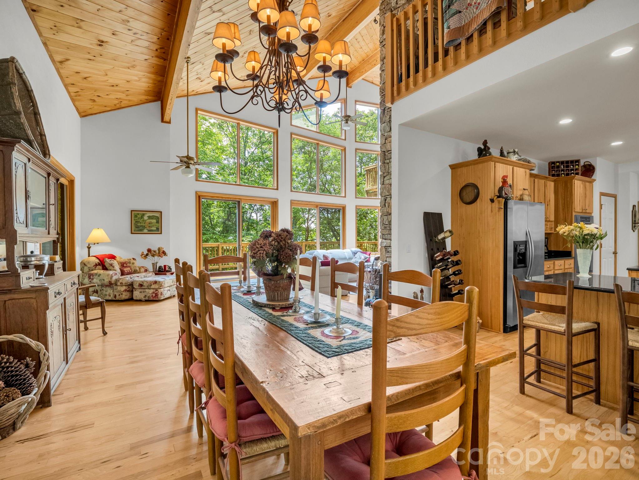 366 Summer Haven Road — Swannanoa