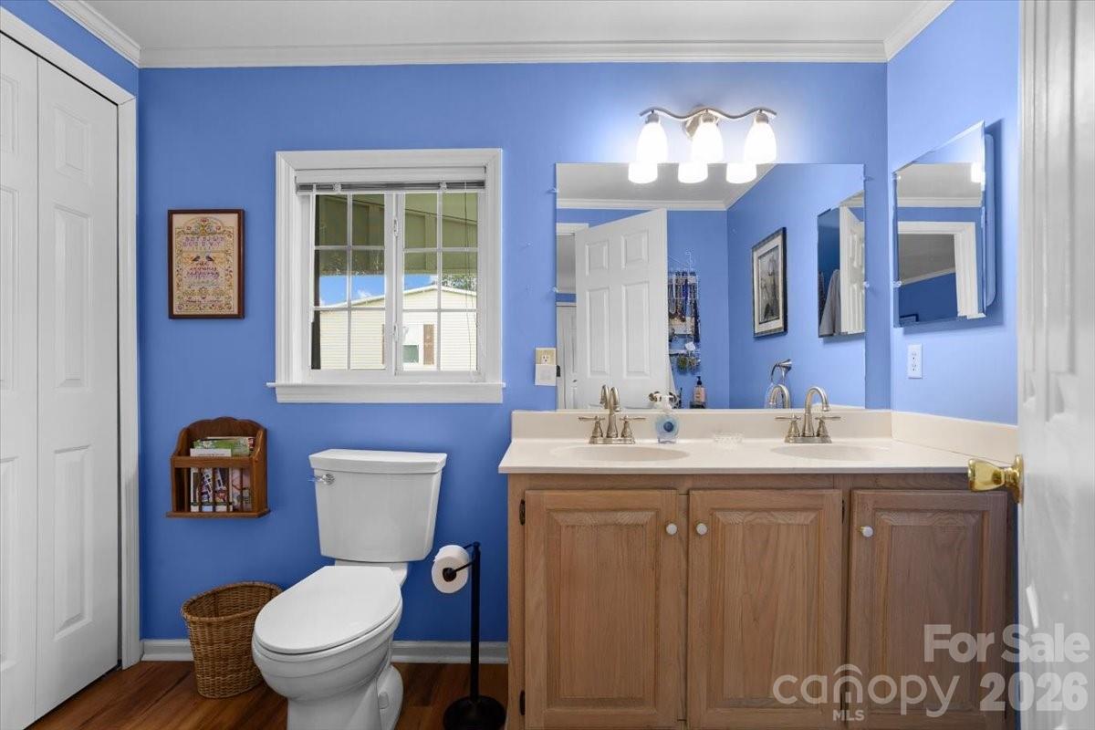 39 Stephanie Lane #13 — Hendersonville