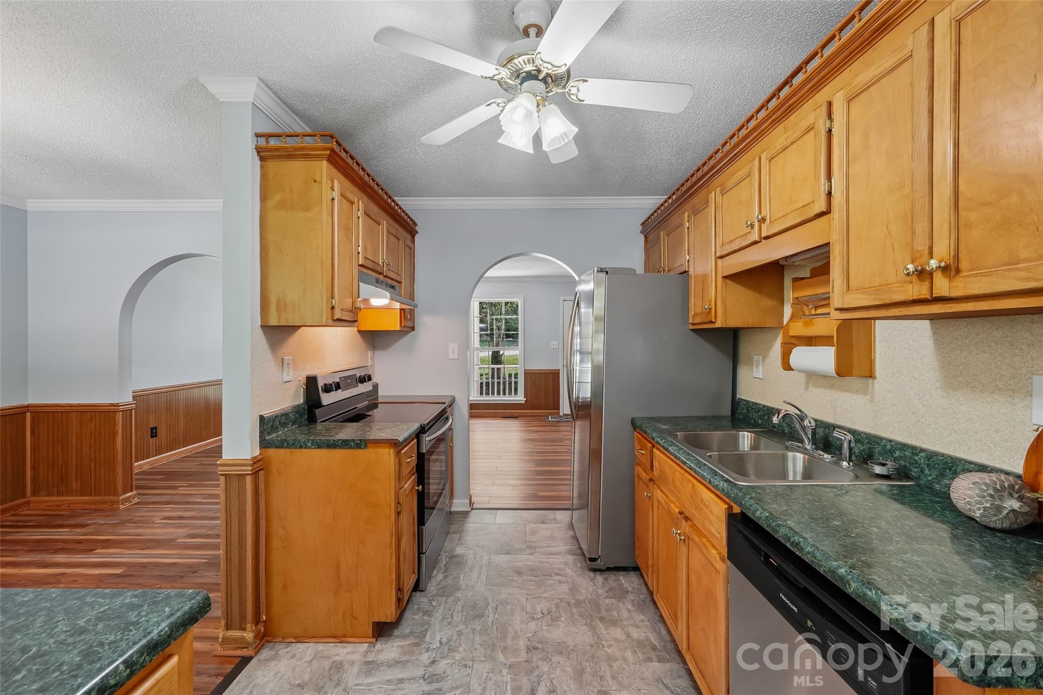 916 Long Branch Road — Grover