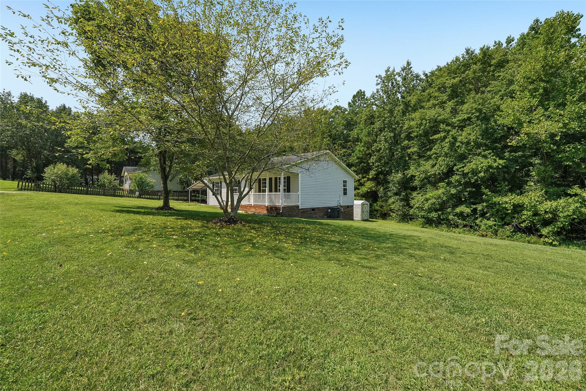 916 Long Branch Road — Grover