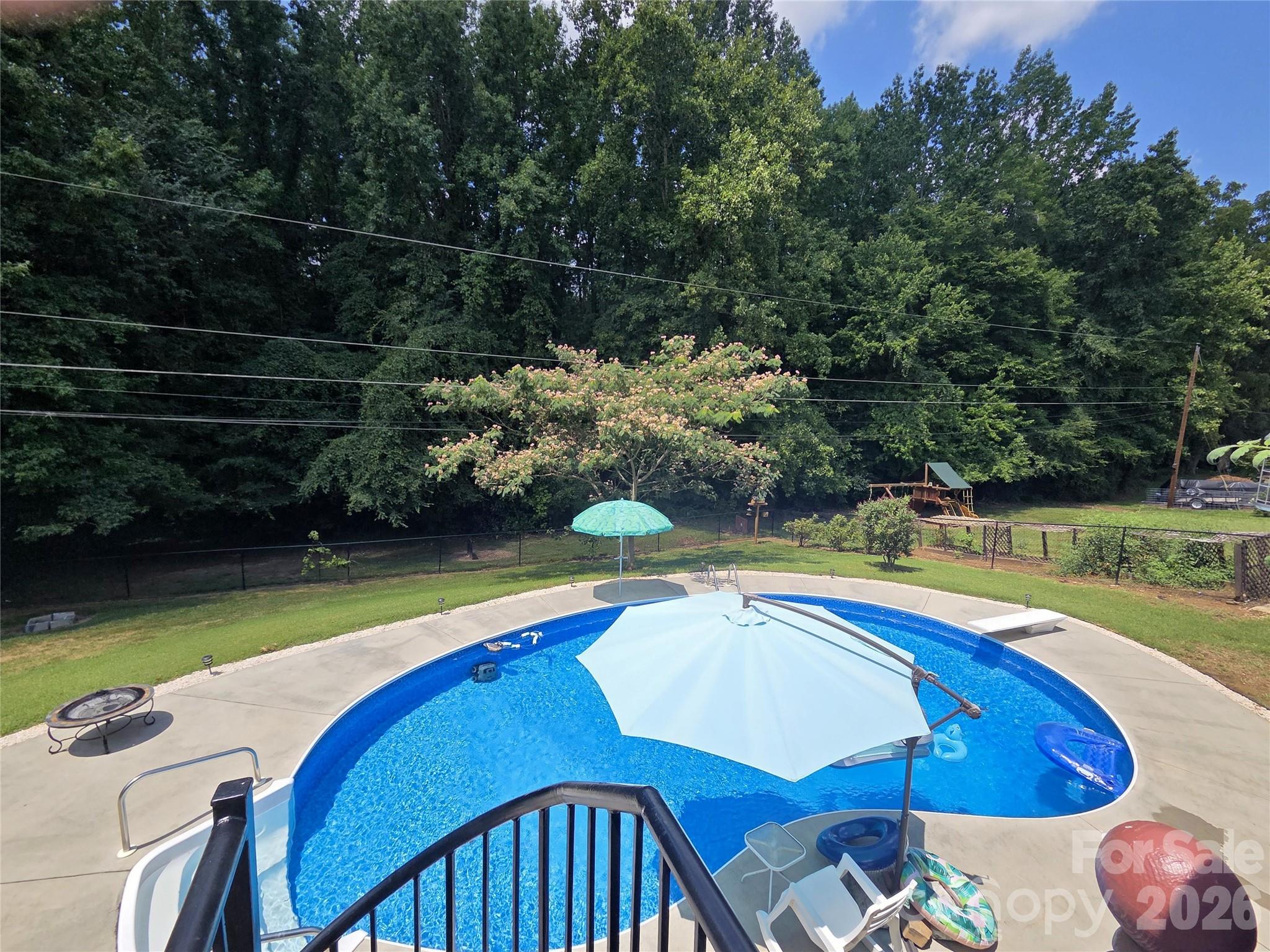 2413 Wedgewood Drive — Salisbury