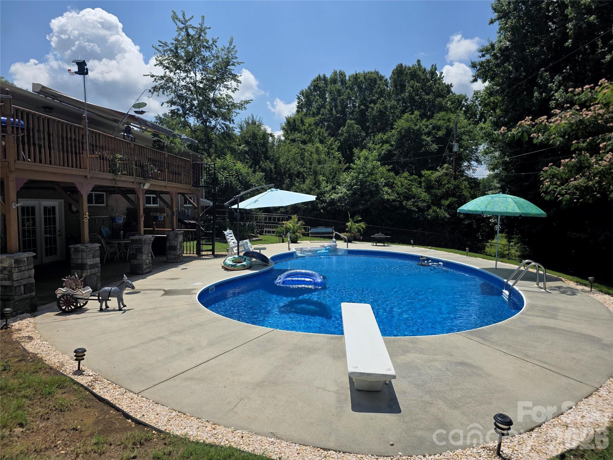 2413 Wedgewood Drive — Salisbury
