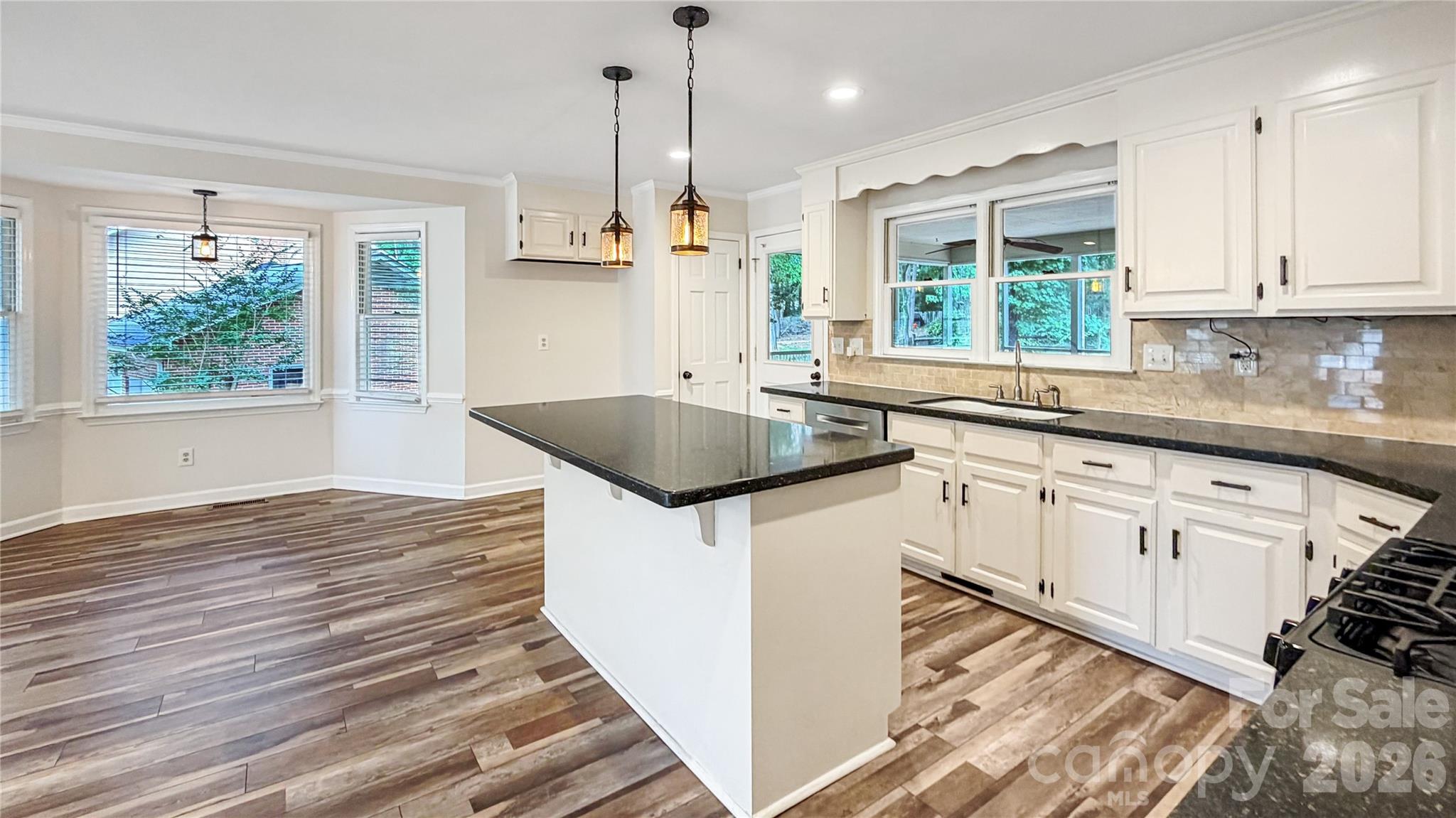 16539 Grapperhall Drive — Huntersville