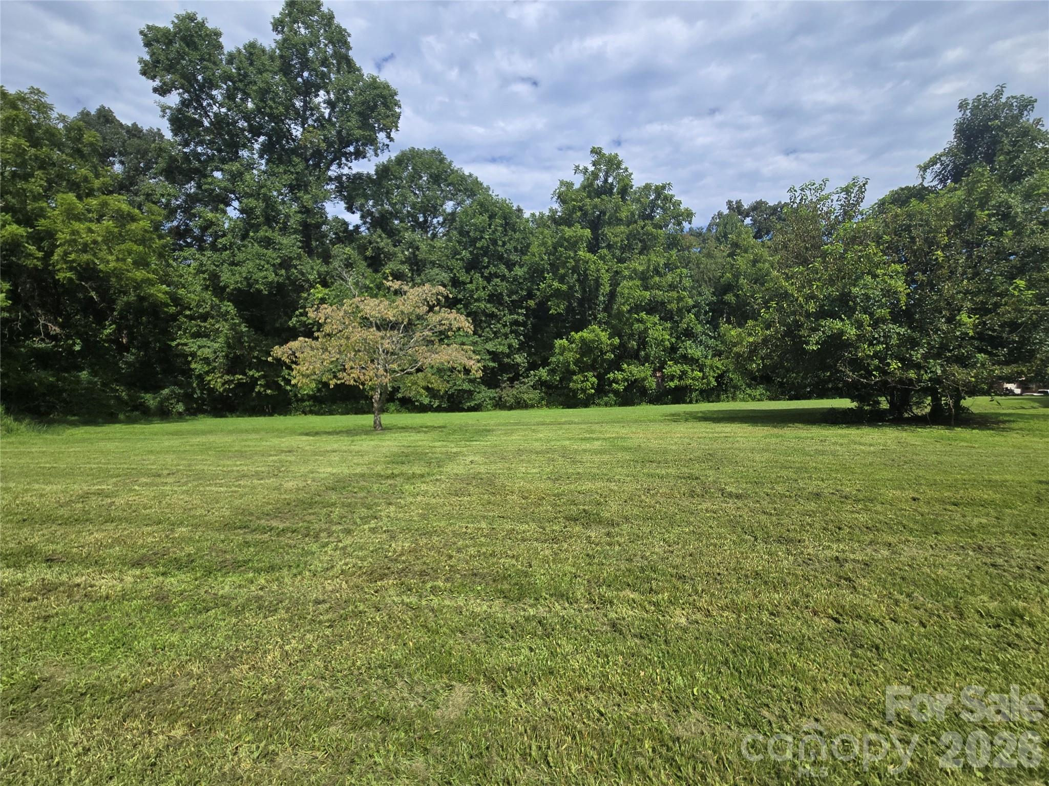 305 Oakland Avenue Avenue — Morganton