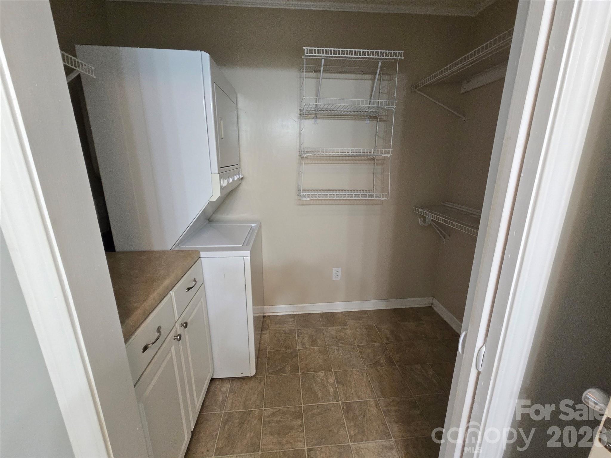 305 Oakland Avenue Avenue — Morganton